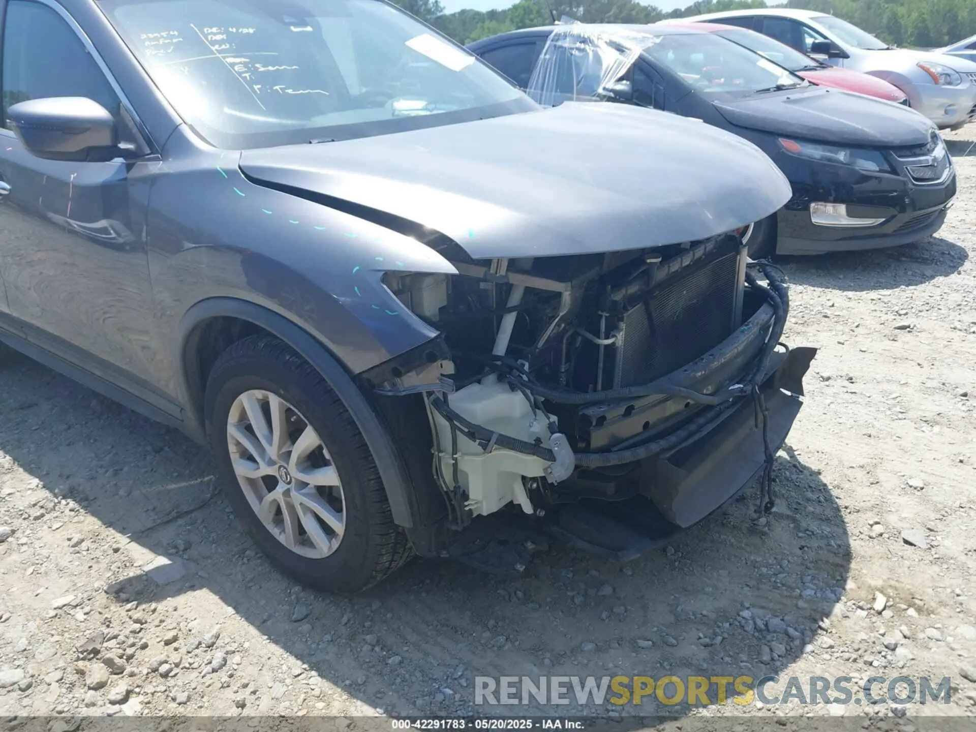 6 Photograph of a damaged car KNMAT2MT4LP513551 NISSAN ROGUE 2020