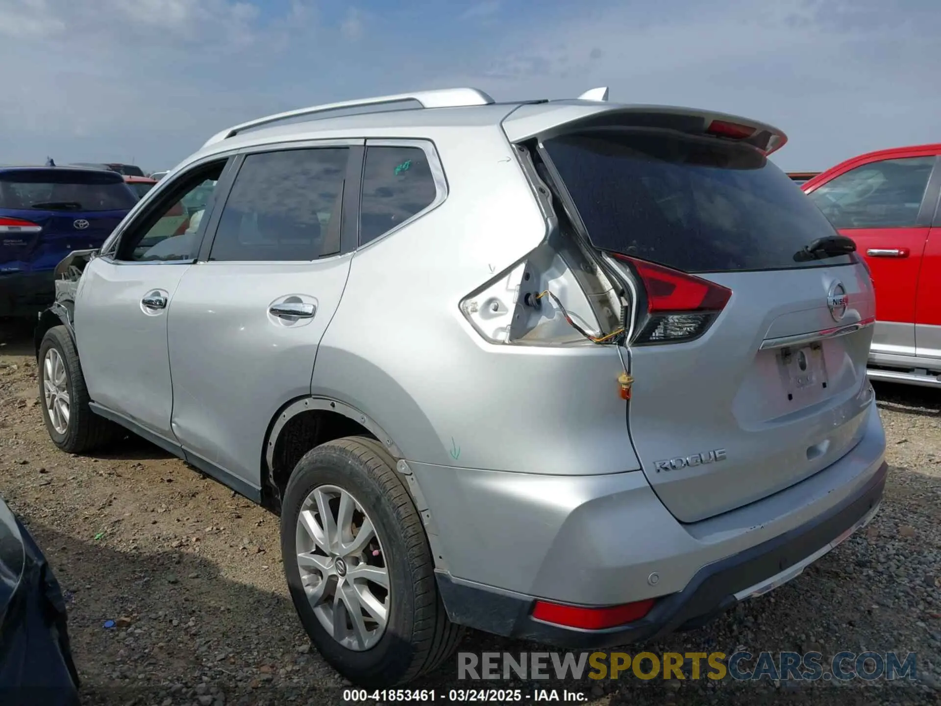 3 Фотография поврежденного автомобиля KNMAT2MT4LP541690 NISSAN ROGUE 2020