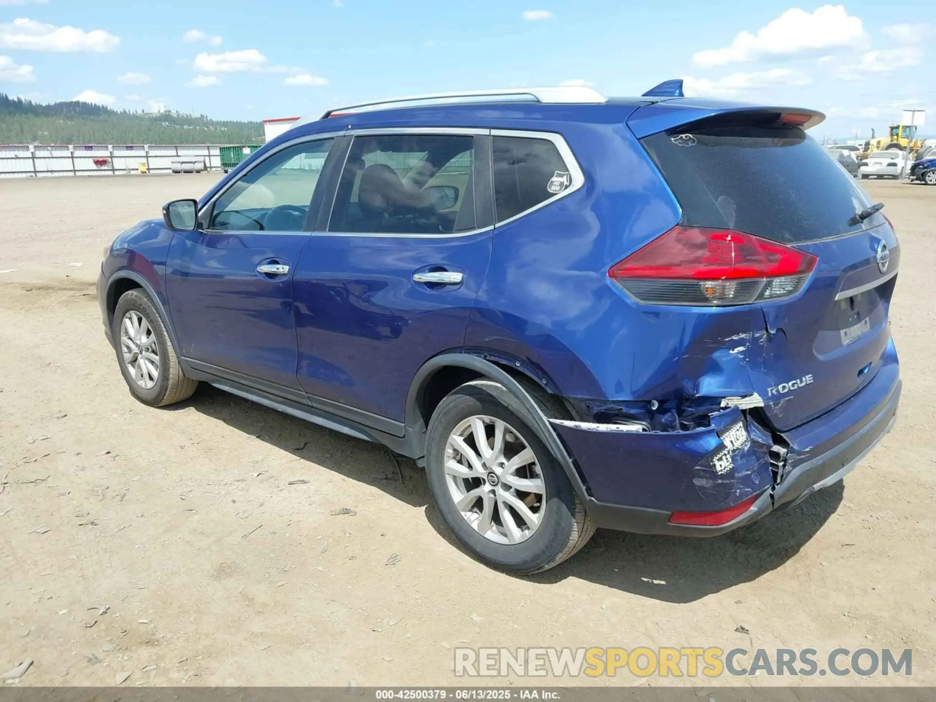 3 Photograph of a damaged car KNMAT2MT5LP511730 NISSAN ROGUE 2020