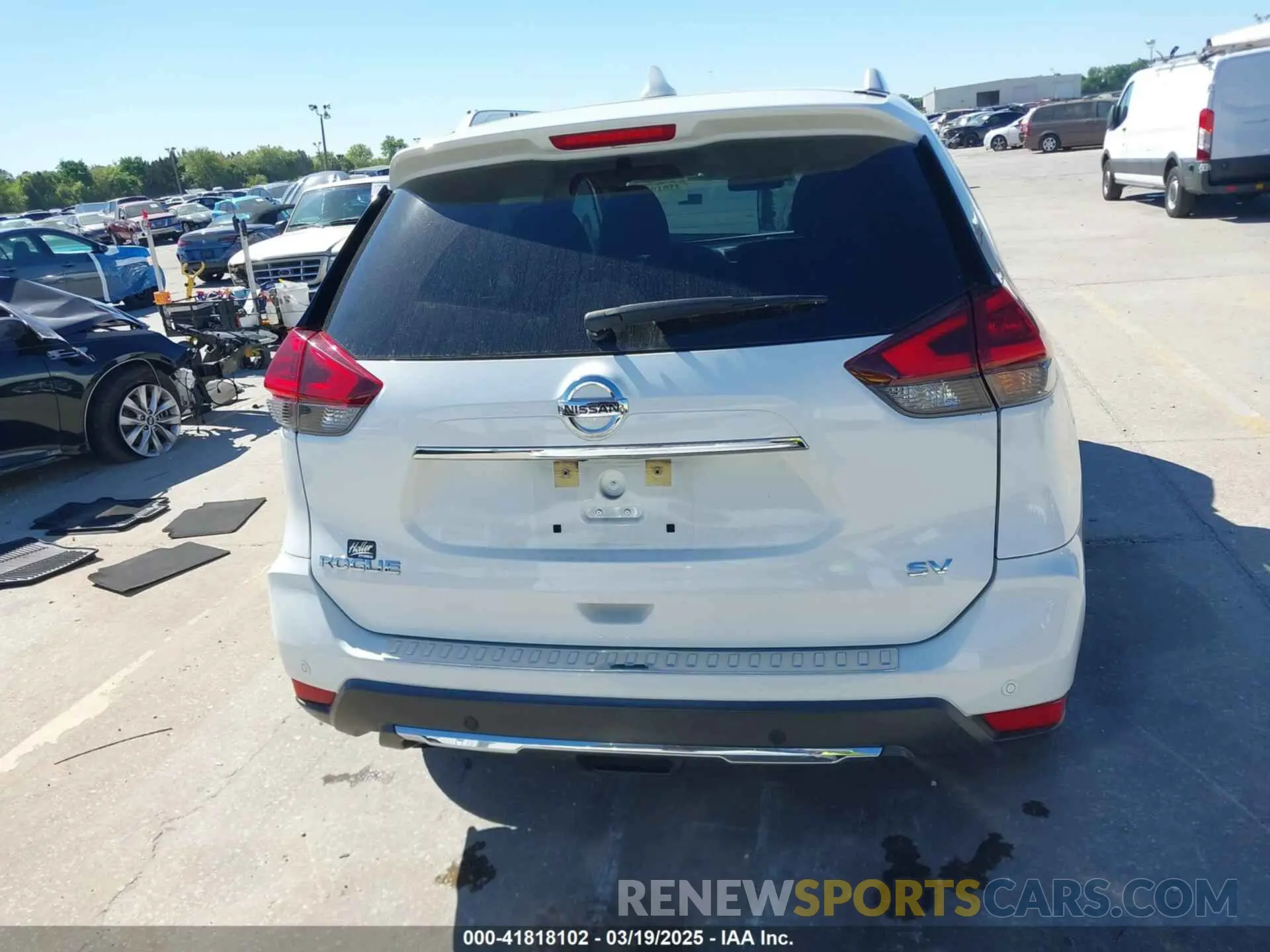 16 Photograph of a damaged car KNMAT2MT5LP518810 NISSAN ROGUE 2020