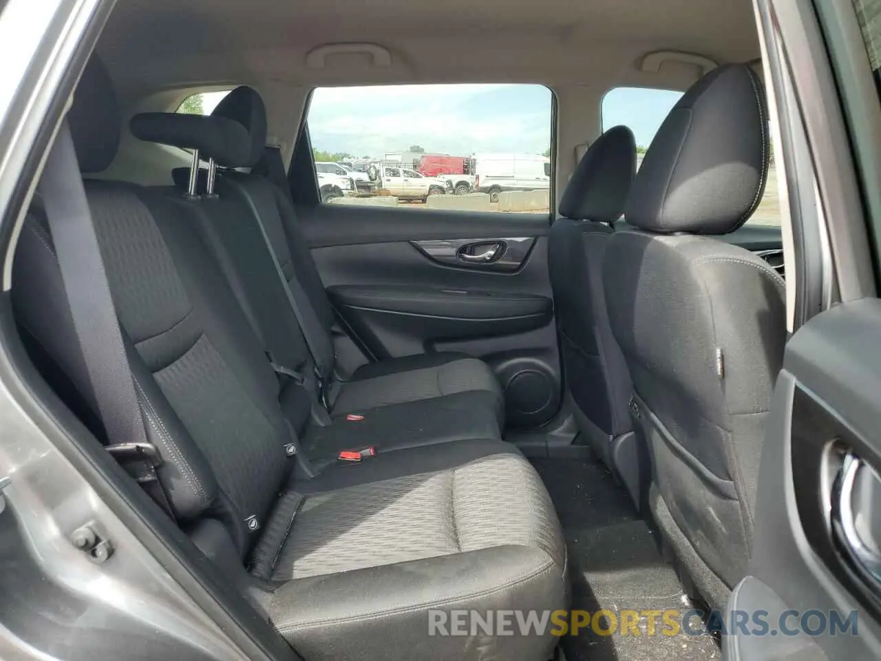 11 Photograph of a damaged car KNMAT2MT5LP534621 NISSAN ROGUE 2020