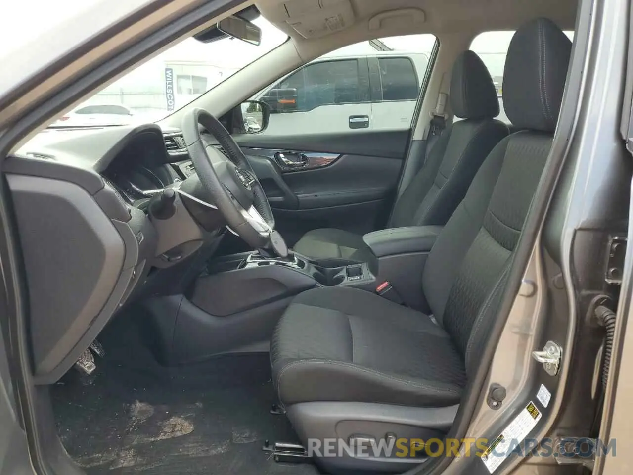 7 Photograph of a damaged car KNMAT2MT5LP534621 NISSAN ROGUE 2020