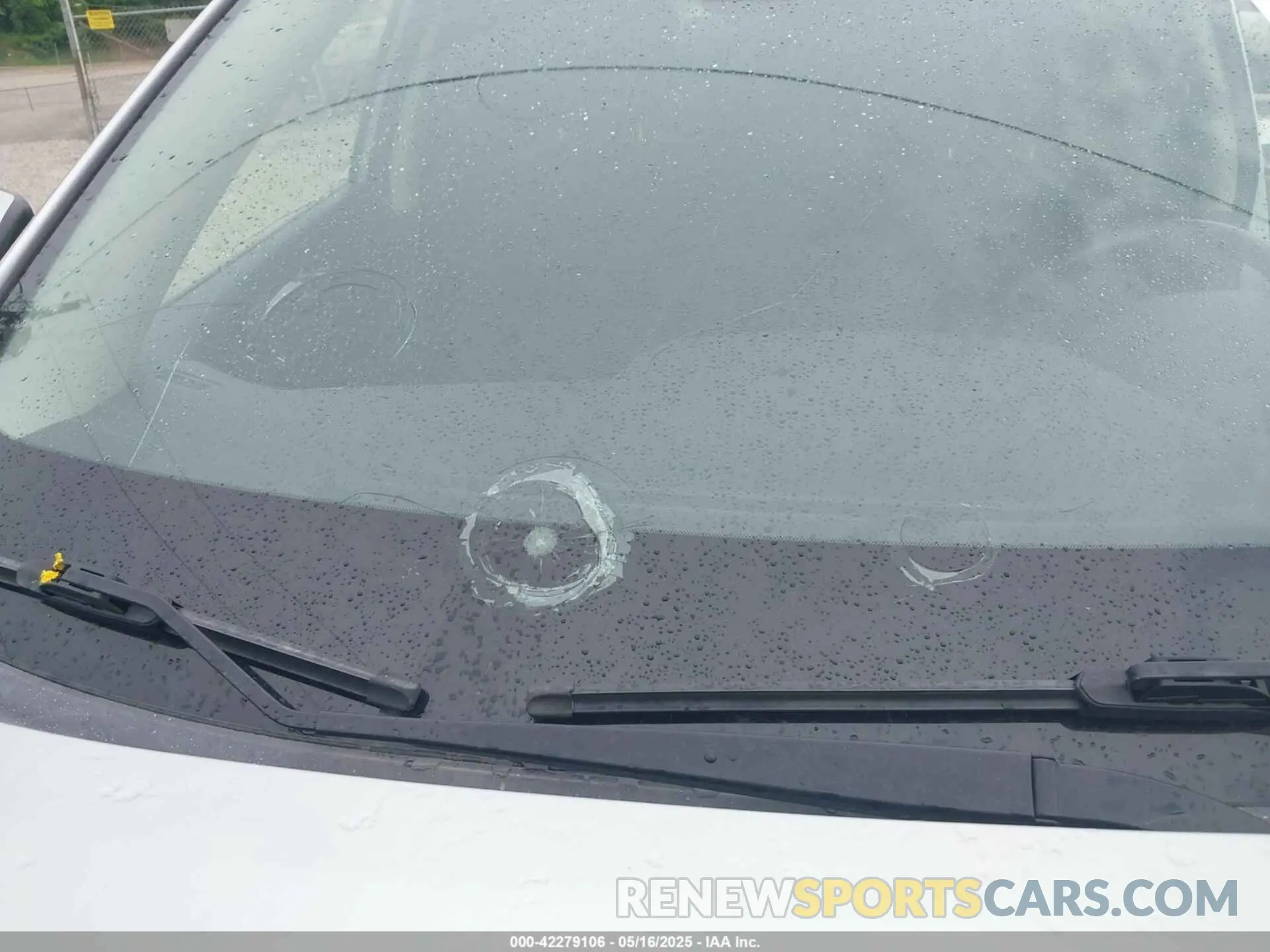 6 Photograph of a damaged car KNMAT2MT6LP504365 NISSAN ROGUE 2020