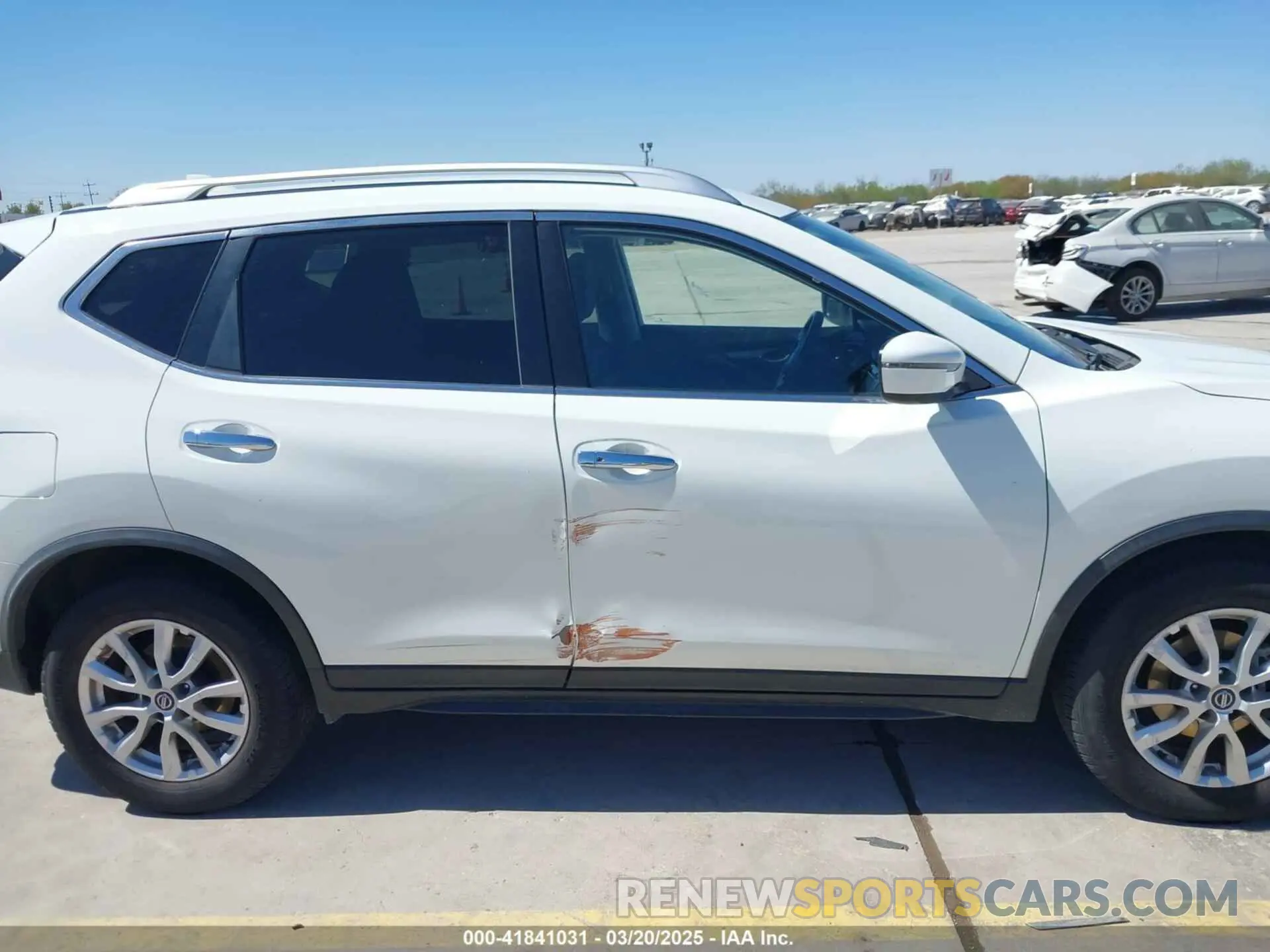 14 Photograph of a damaged car KNMAT2MT6LP513308 NISSAN ROGUE 2020