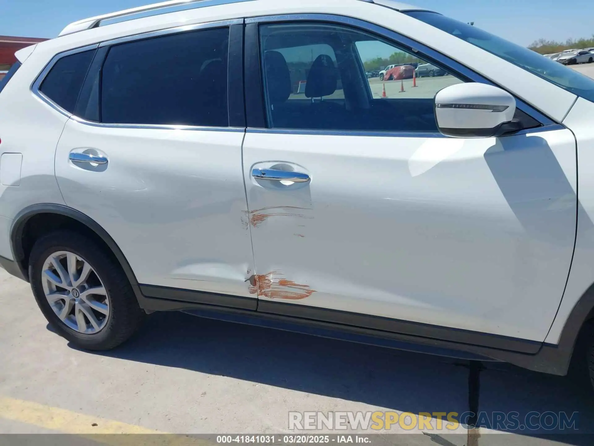 18 Photograph of a damaged car KNMAT2MT6LP513308 NISSAN ROGUE 2020
