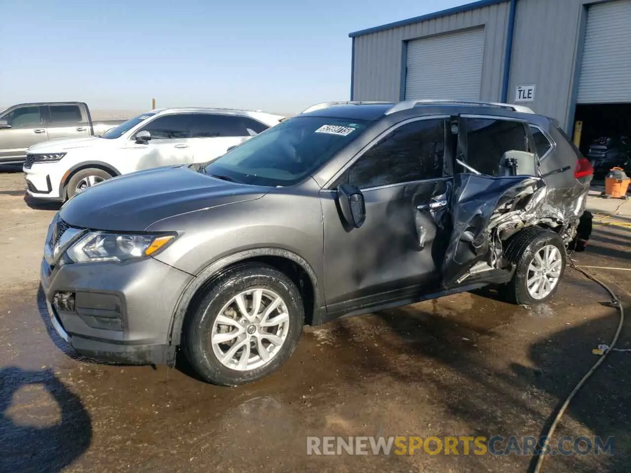 1 Фотография поврежденного автомобиля KNMAT2MT6LP517293 NISSAN ROGUE 2020