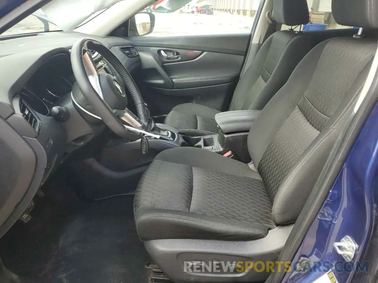 7 Photograph of a damaged car KNMAT2MT6LP529766 NISSAN ROGUE 2020