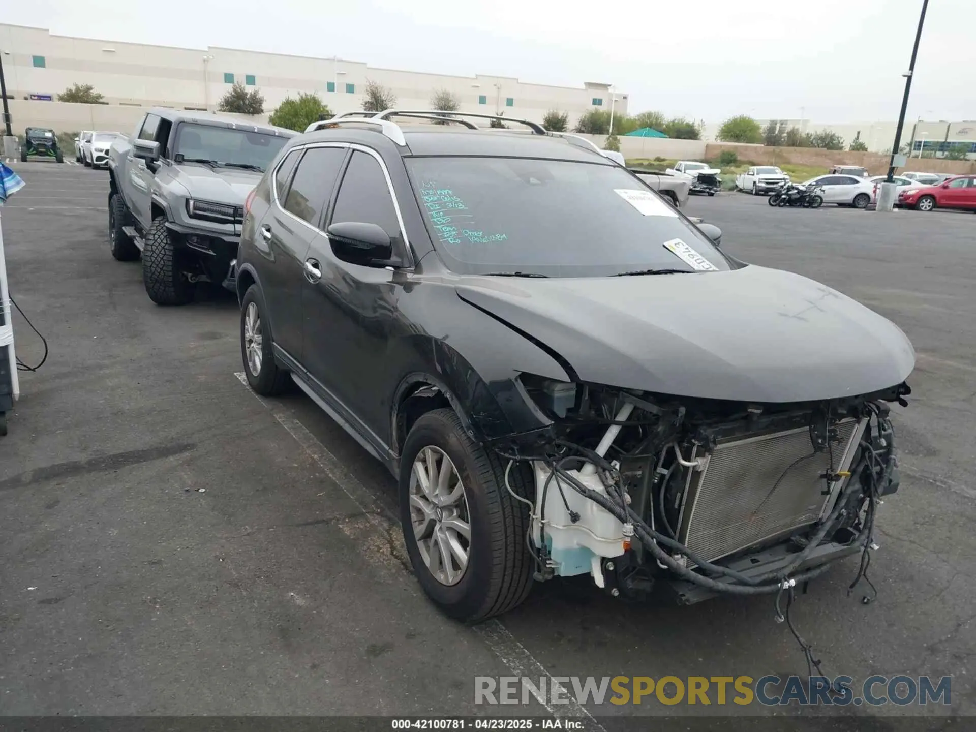 1 Photograph of a damaged car KNMAT2MT6LP530111 NISSAN ROGUE 2020