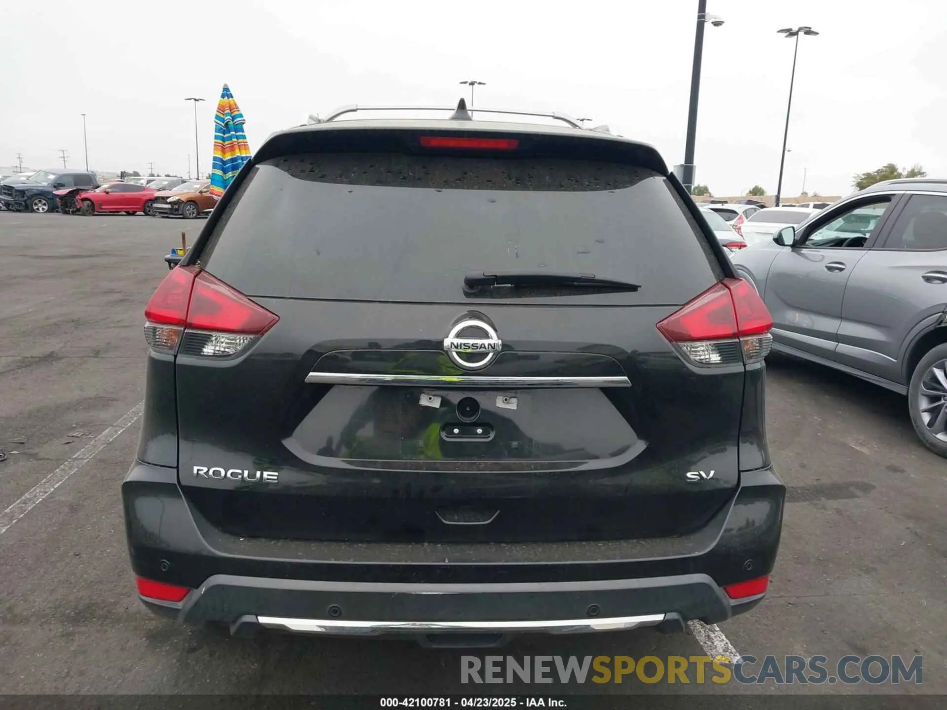 16 Photograph of a damaged car KNMAT2MT6LP530111 NISSAN ROGUE 2020