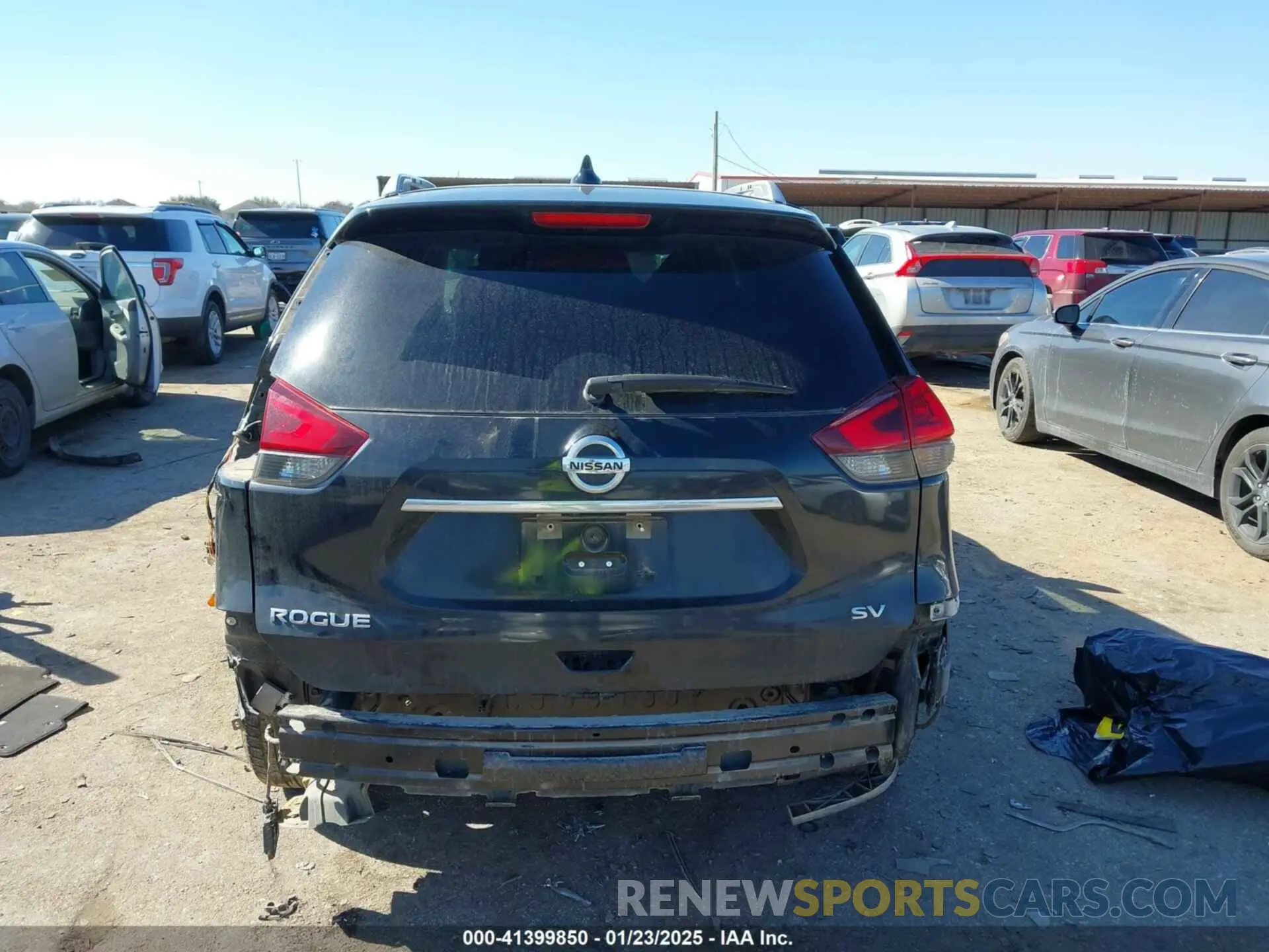 17 Photograph of a damaged car KNMAT2MT7LP515780 NISSAN ROGUE 2020