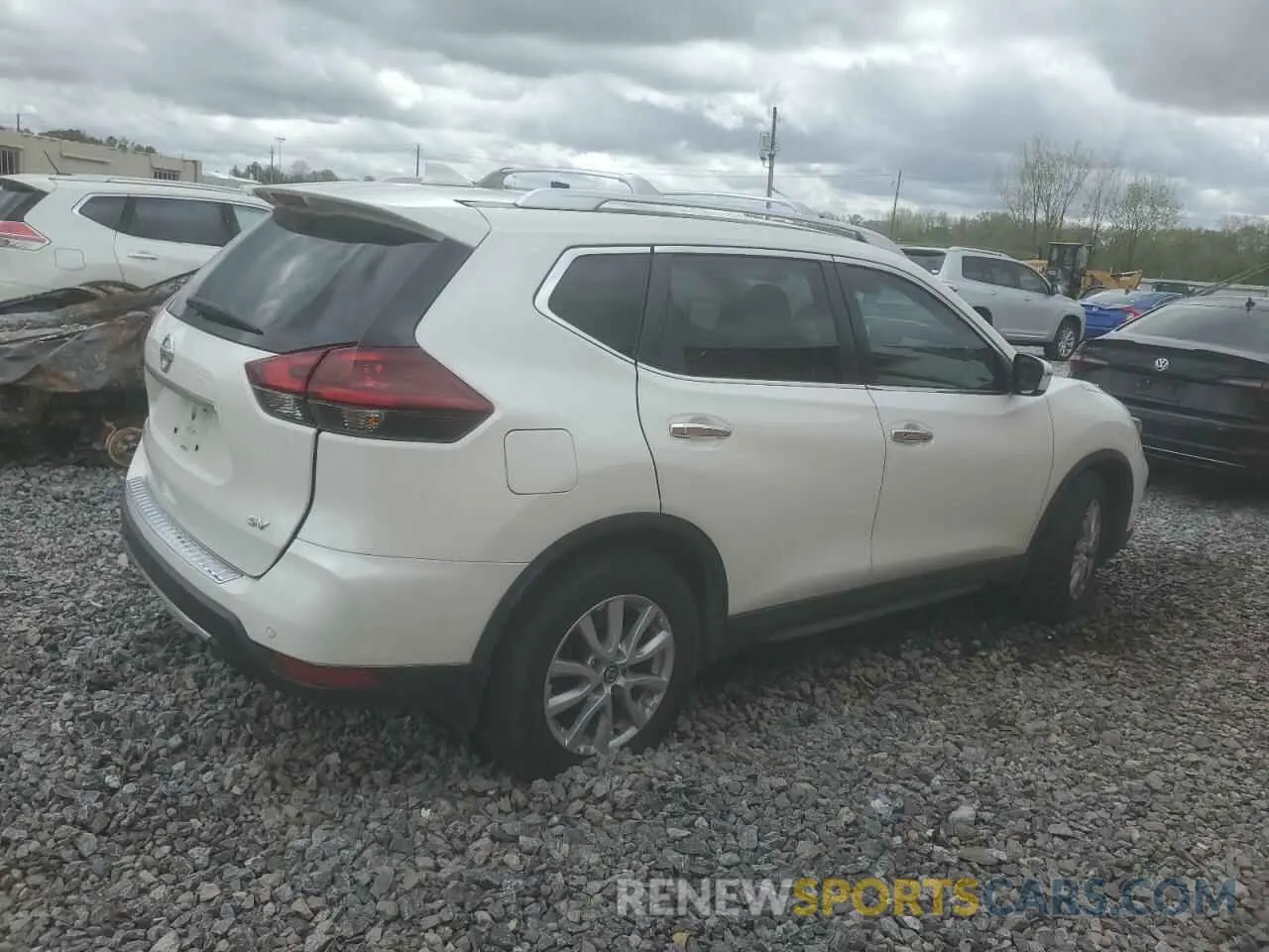 3 Фотография поврежденного автомобиля KNMAT2MT8LP502942 NISSAN ROGUE 2020