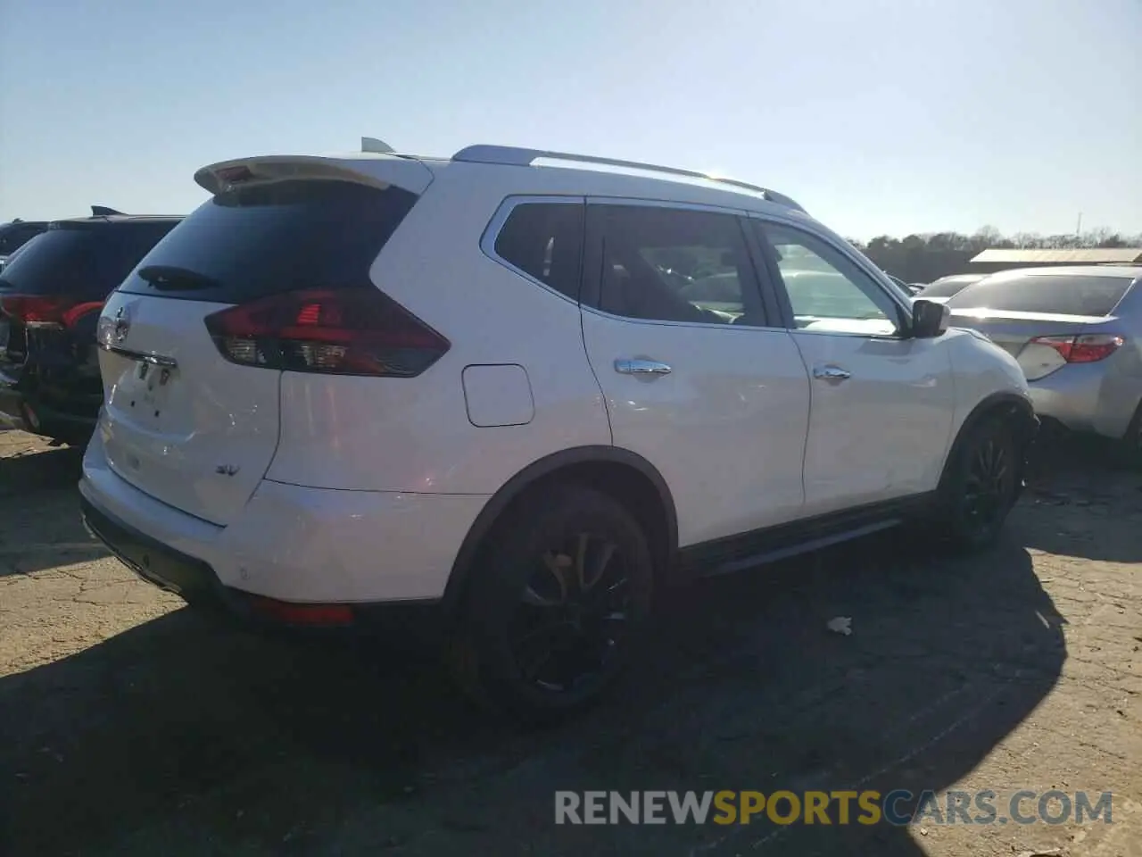3 Фотография поврежденного автомобиля KNMAT2MT8LP507493 NISSAN ROGUE 2020