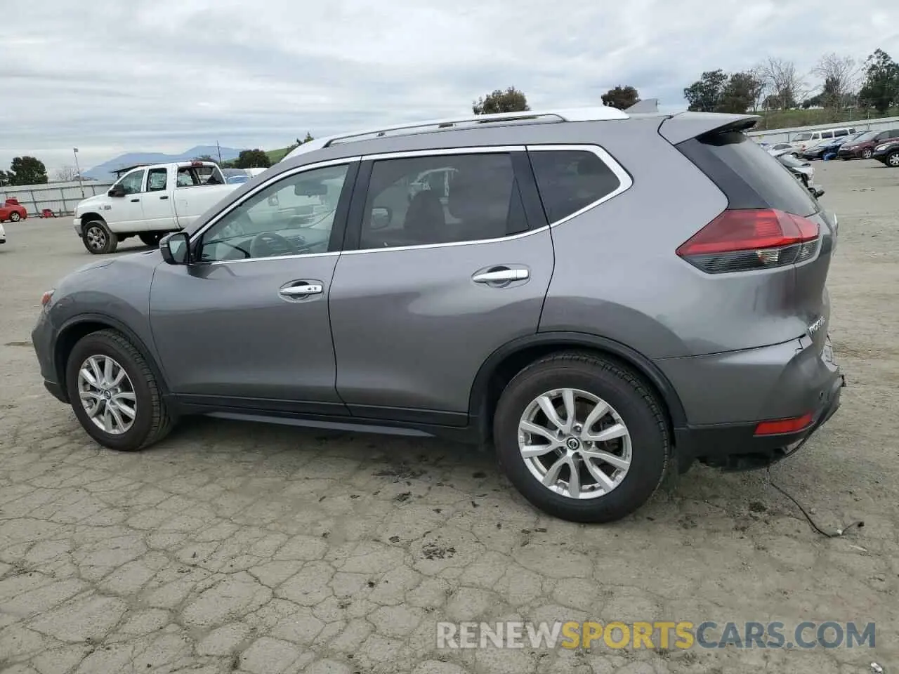 2 Photograph of a damaged car KNMAT2MT8LP518770 NISSAN ROGUE 2020