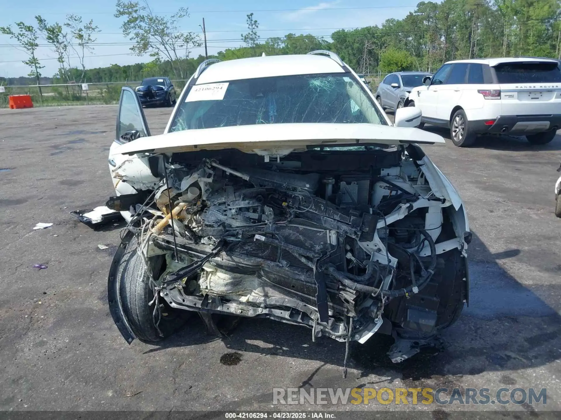 11 Photograph of a damaged car KNMAT2MT8LP524584 NISSAN ROGUE 2020