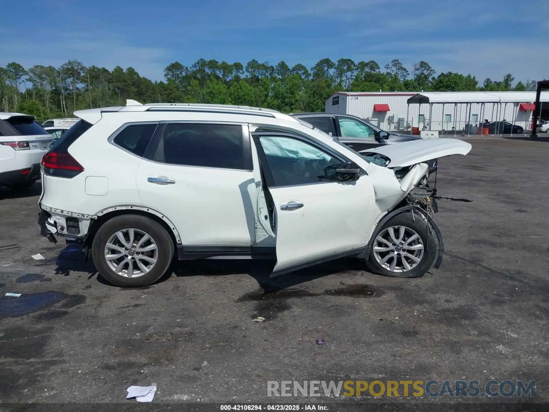12 Photograph of a damaged car KNMAT2MT8LP524584 NISSAN ROGUE 2020
