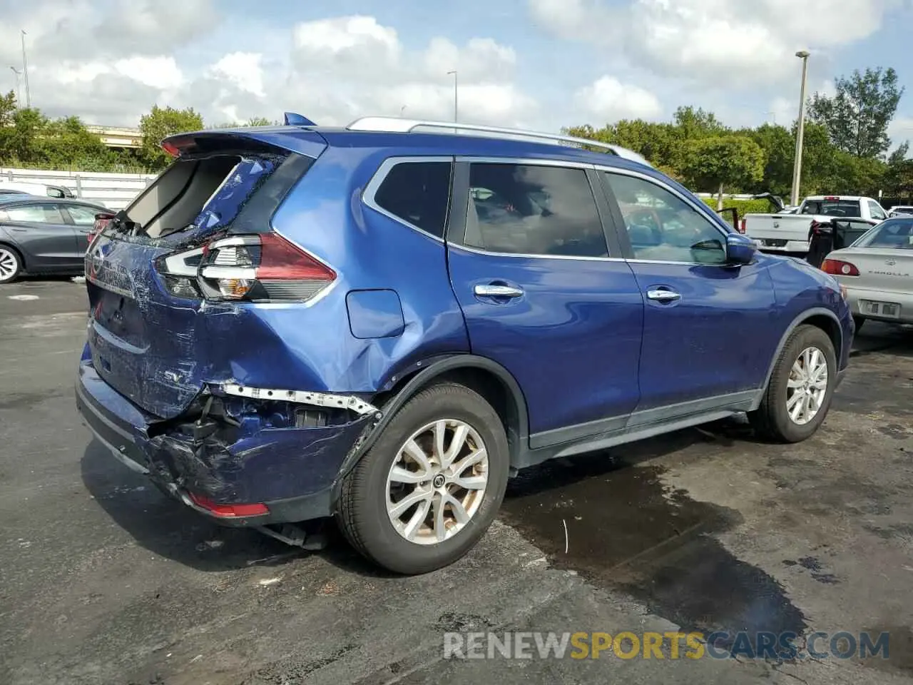 3 Фотография поврежденного автомобиля KNMAT2MT8LP536640 NISSAN ROGUE 2020
