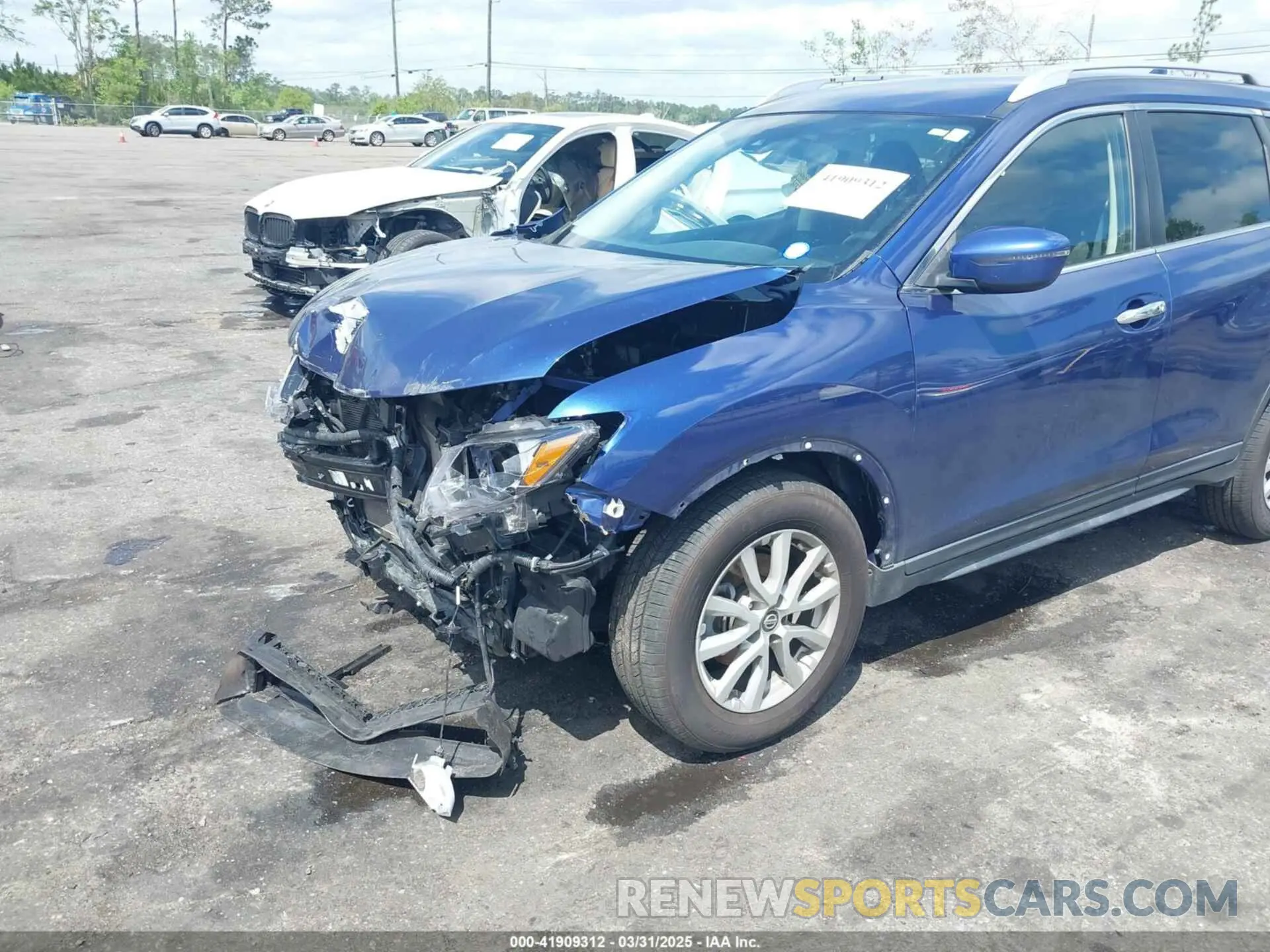 6 Photograph of a damaged car KNMAT2MT9LP508880 NISSAN ROGUE 2020