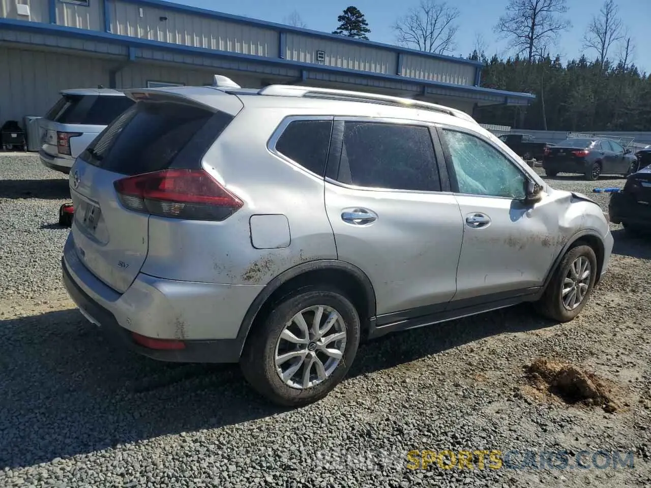 3 Фотография поврежденного автомобиля KNMAT2MTXLP502702 NISSAN ROGUE 2020