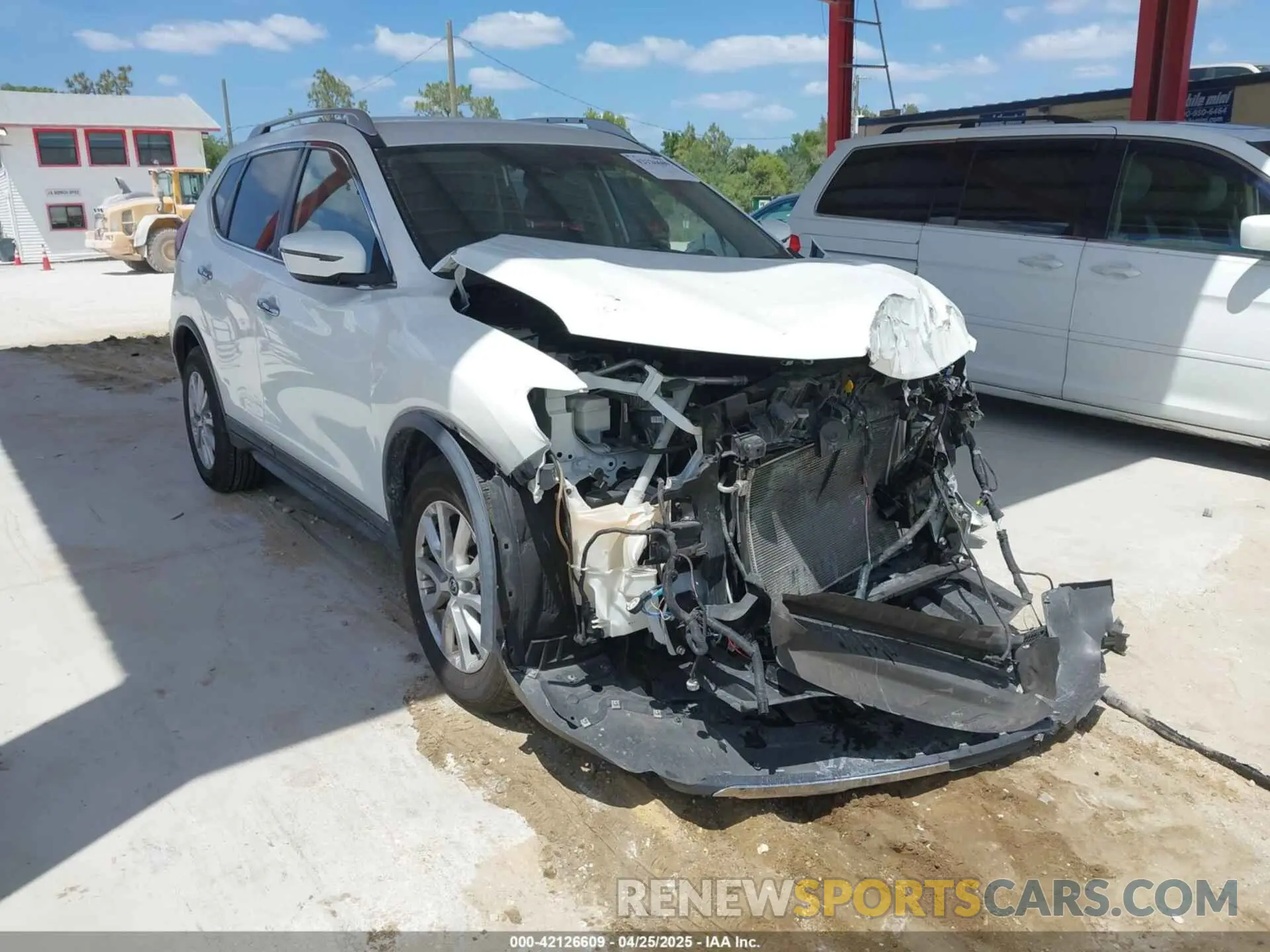 1 Photograph of a damaged car KNMAT2MTXLP528412 NISSAN ROGUE 2020