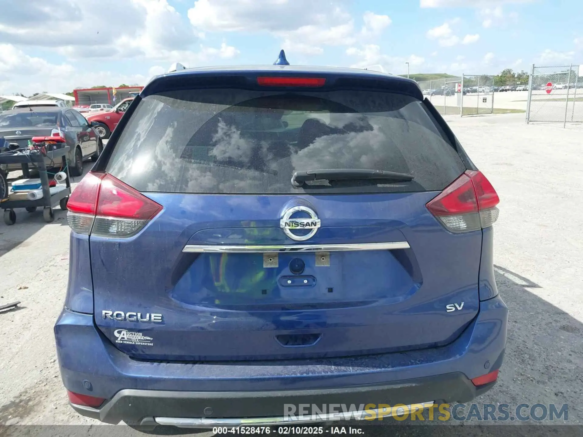 17 Photograph of a damaged car KNMAT2MTXLP540415 NISSAN ROGUE 2020