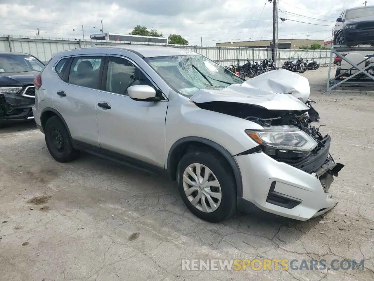 4 Photograph of a damaged car KNMAT2MV3LP501327 NISSAN ROGUE 2020