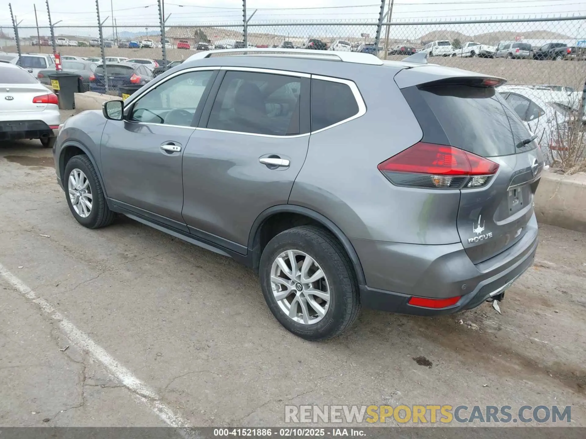 3 Photograph of a damaged car KNMAT2MV4LP504723 NISSAN ROGUE 2020
