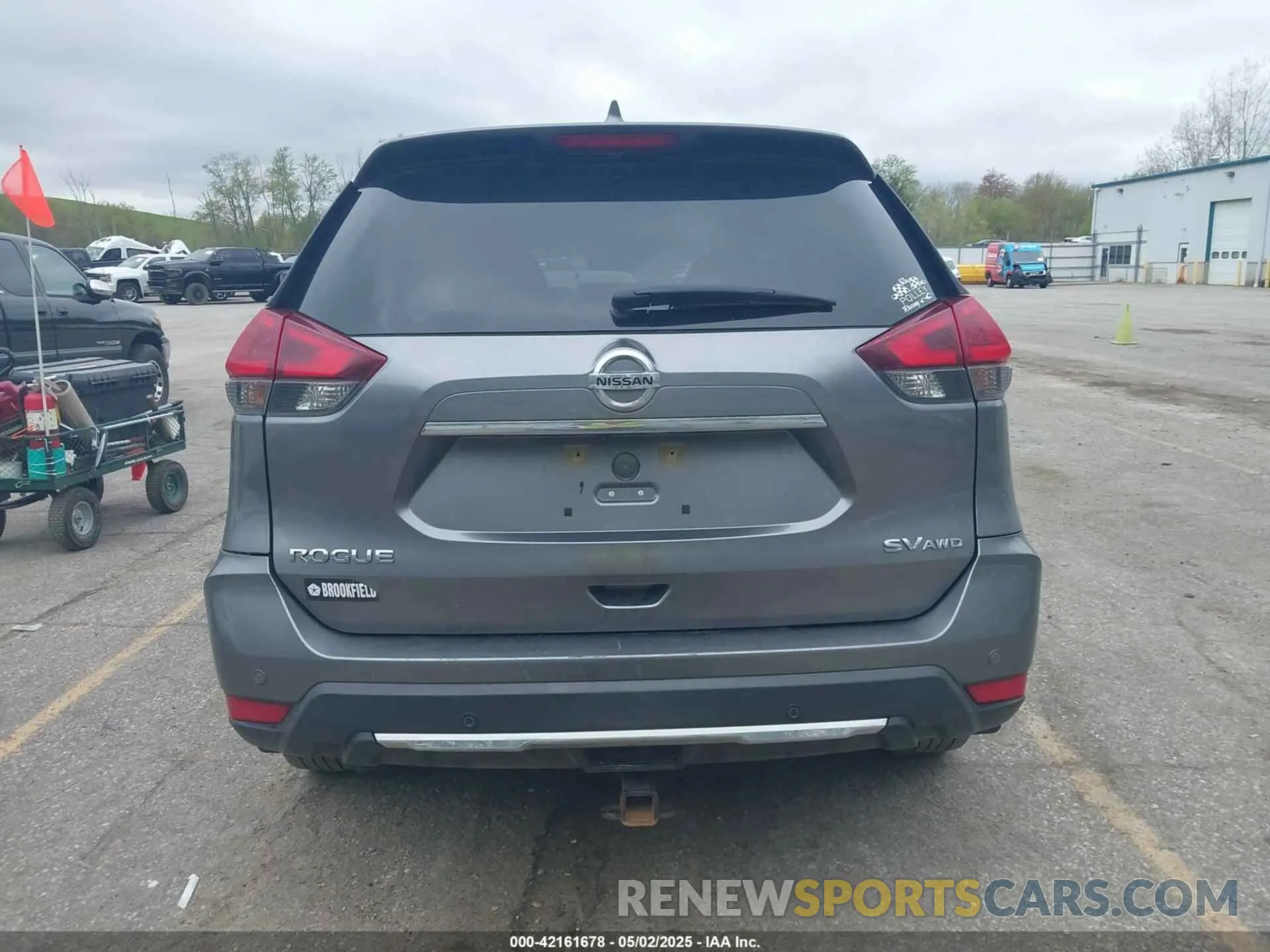 17 Photograph of a damaged car KNMAT2MV5LP505962 NISSAN ROGUE 2020