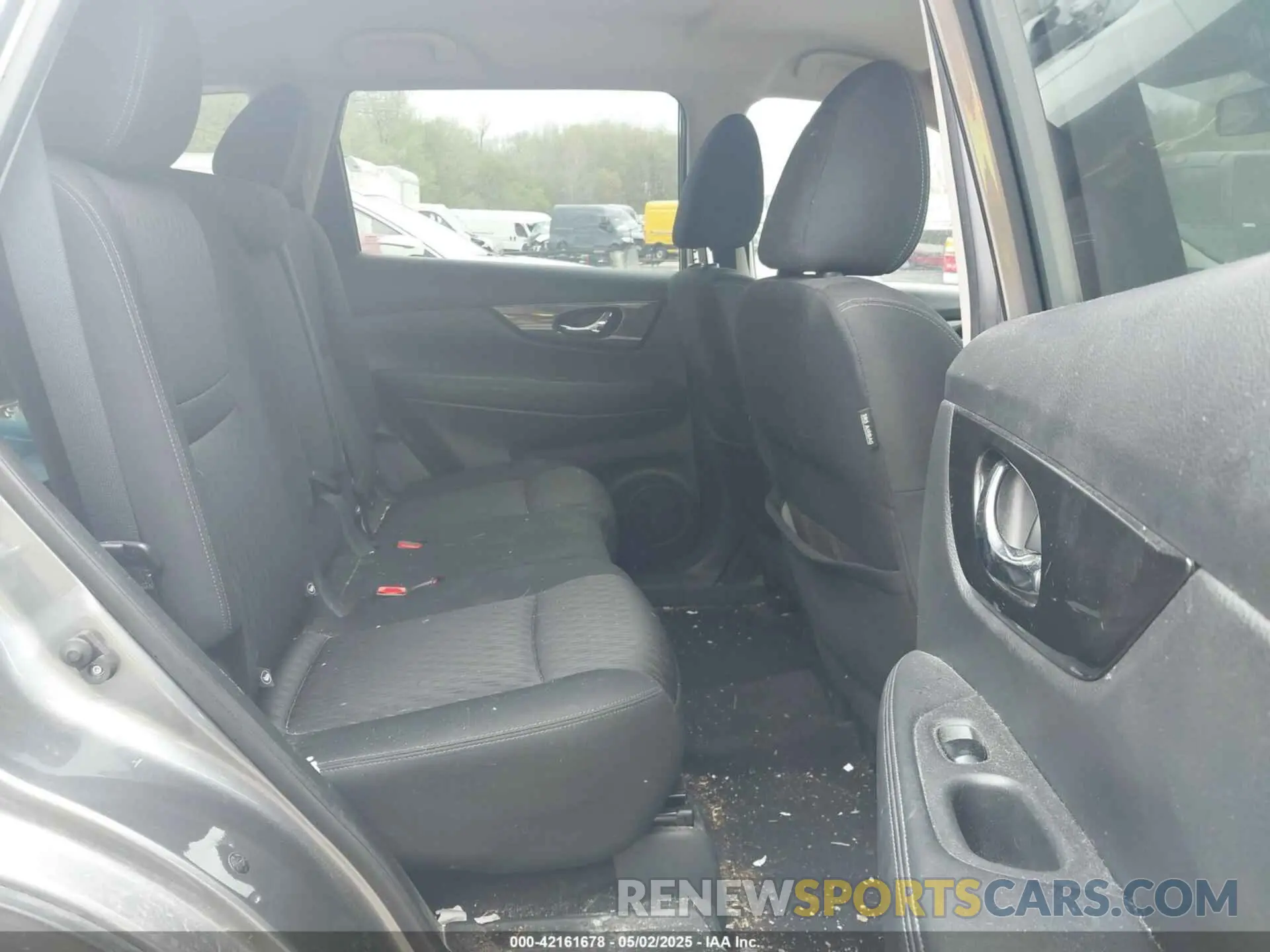 8 Photograph of a damaged car KNMAT2MV5LP505962 NISSAN ROGUE 2020