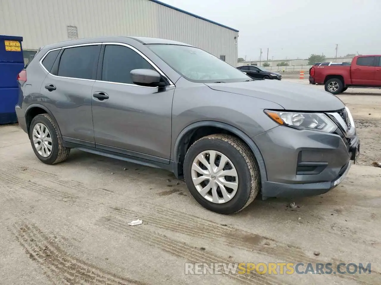 4 Photograph of a damaged car KNMAT2MV6LP521815 NISSAN ROGUE 2020