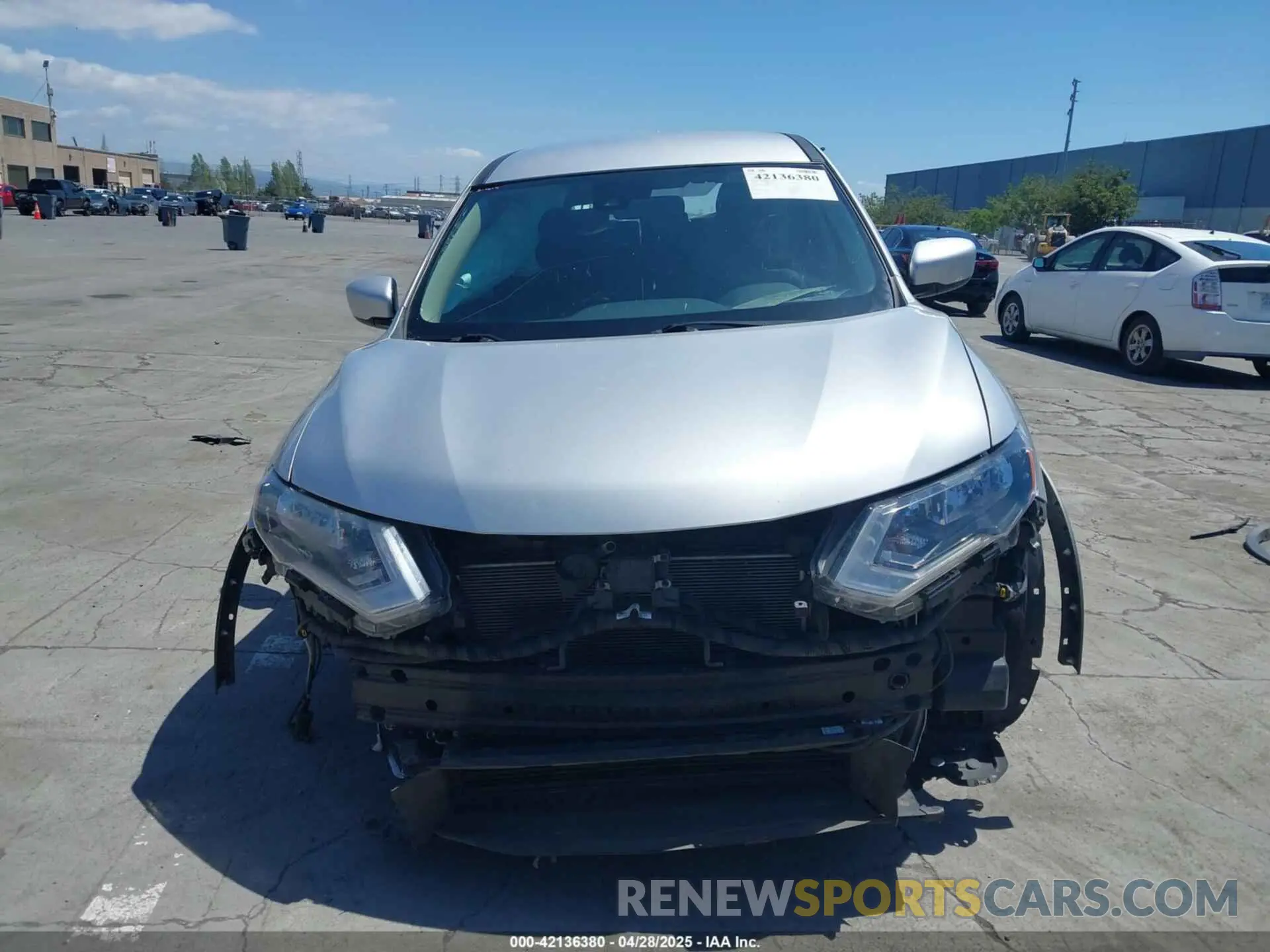12 Фотография поврежденного автомобиля KNMAT2MV6LP527484 NISSAN ROGUE 2020