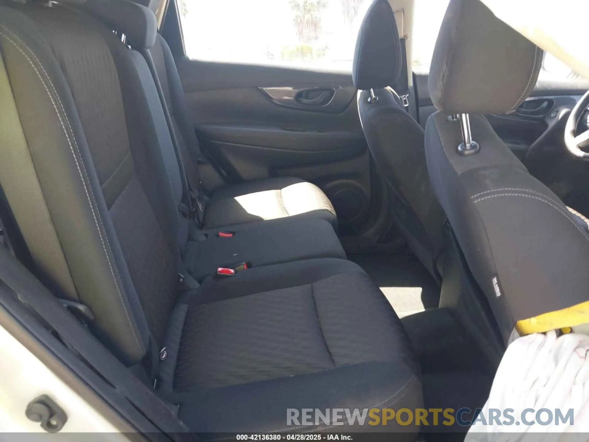 8 Фотография поврежденного автомобиля KNMAT2MV6LP527484 NISSAN ROGUE 2020