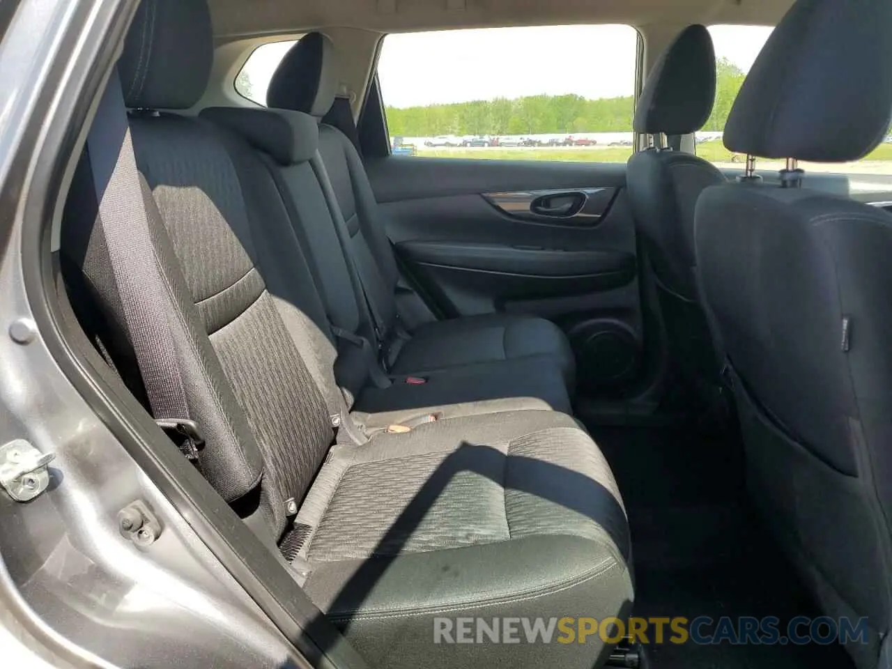 11 Photograph of a damaged car KNMAT2MV7LP516770 NISSAN ROGUE 2020