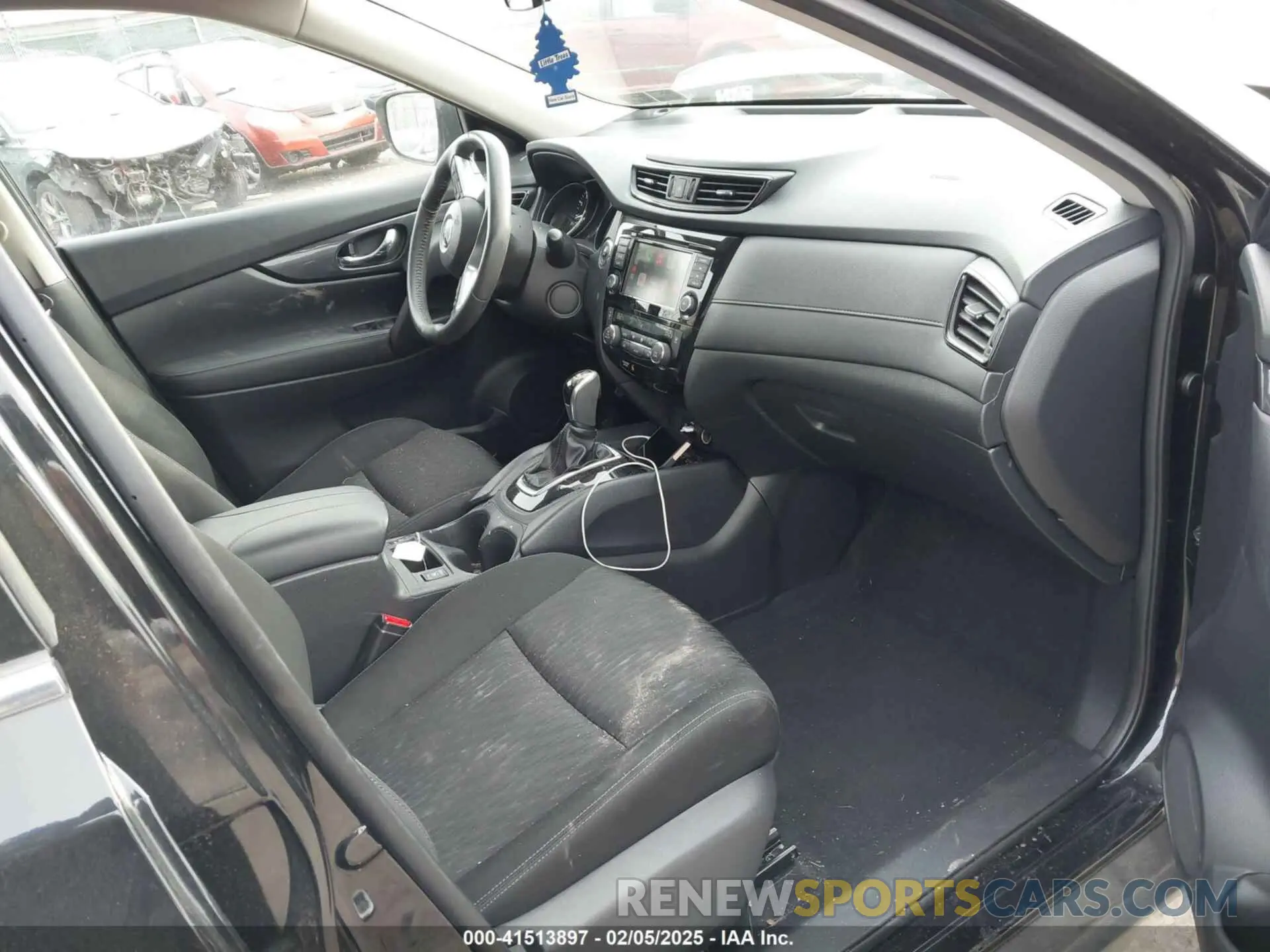 5 Photograph of a damaged car KNMAT2MV7LP518132 NISSAN ROGUE 2020