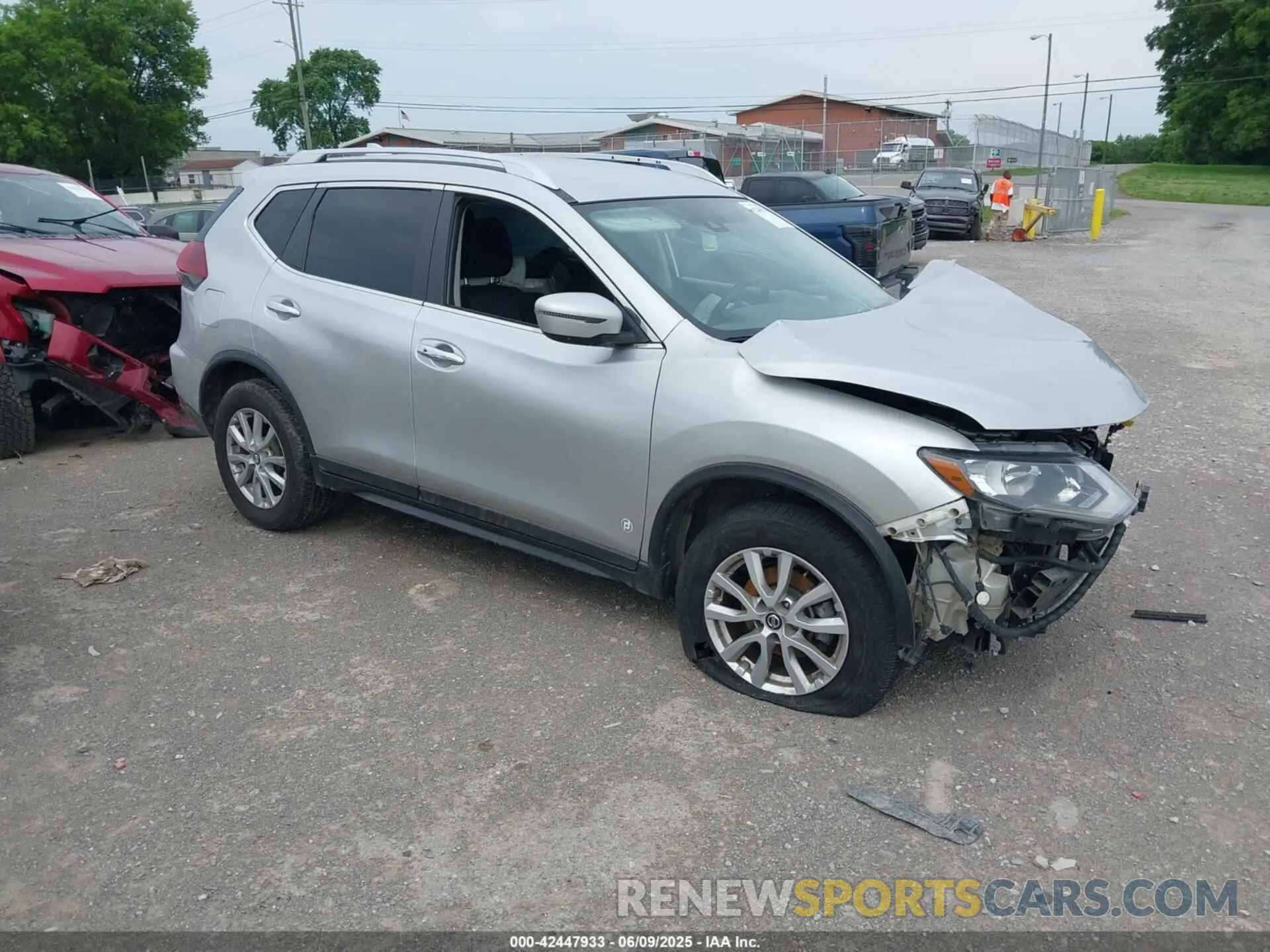 1 Photograph of a damaged car KNMAT2MV7LP537019 NISSAN ROGUE 2020