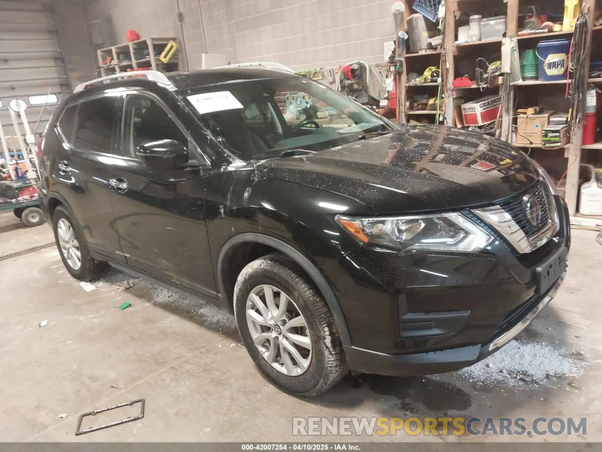 1 Photograph of a damaged car KNMAT2MVXLP532476 NISSAN ROGUE 2020
