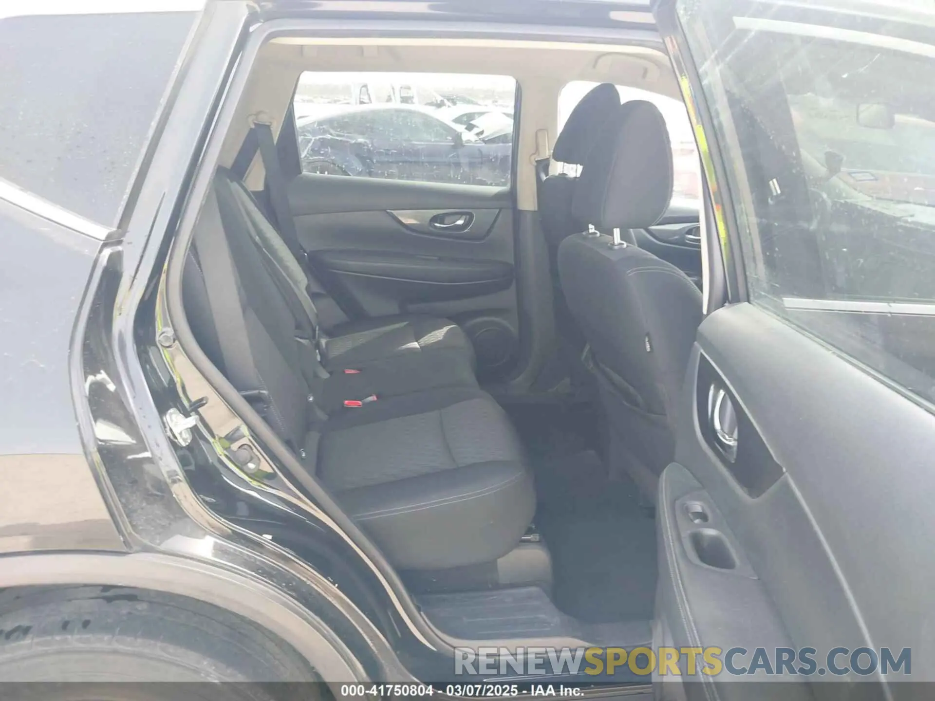 8 Photograph of a damaged car KNMAT2MVXLP539587 NISSAN ROGUE 2020