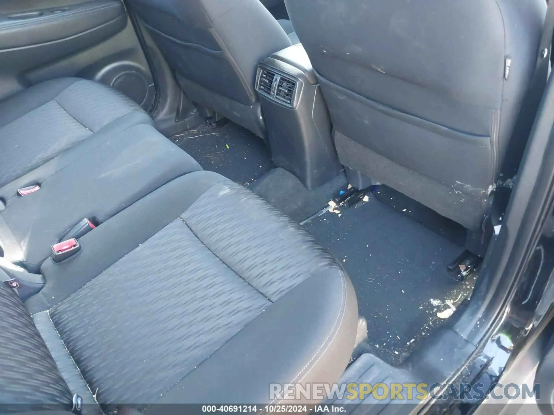8 Photograph of a damaged car KNMAT2MVXLP540884 NISSAN ROGUE 2020