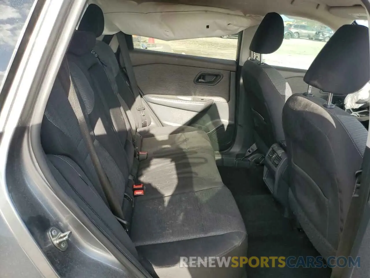 11 Photograph of a damaged car 5N1AT3AA5MC696035 NISSAN ROGUE 2021