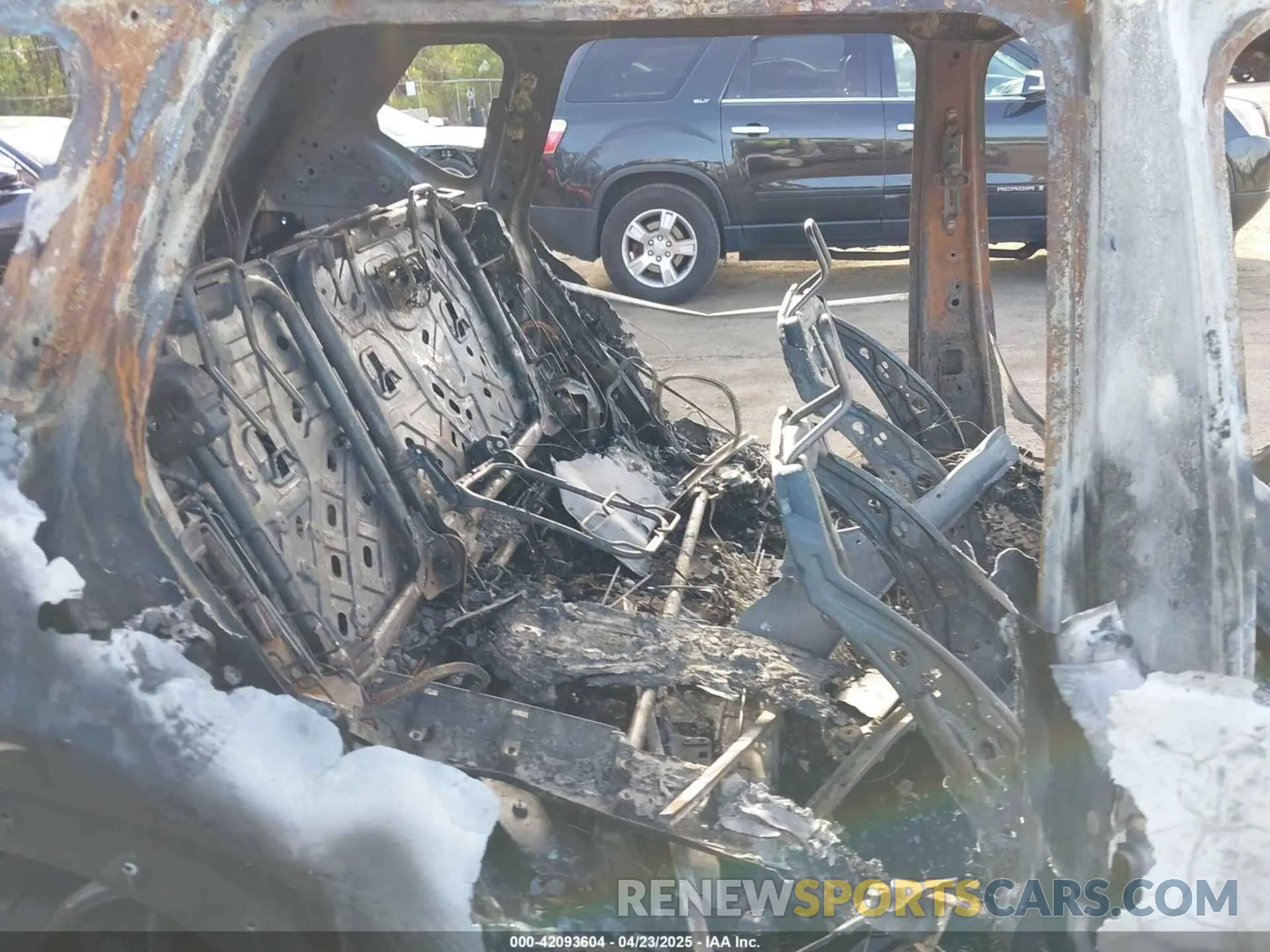 8 Photograph of a damaged car 5N1AT3AA5MC815377 NISSAN ROGUE 2021