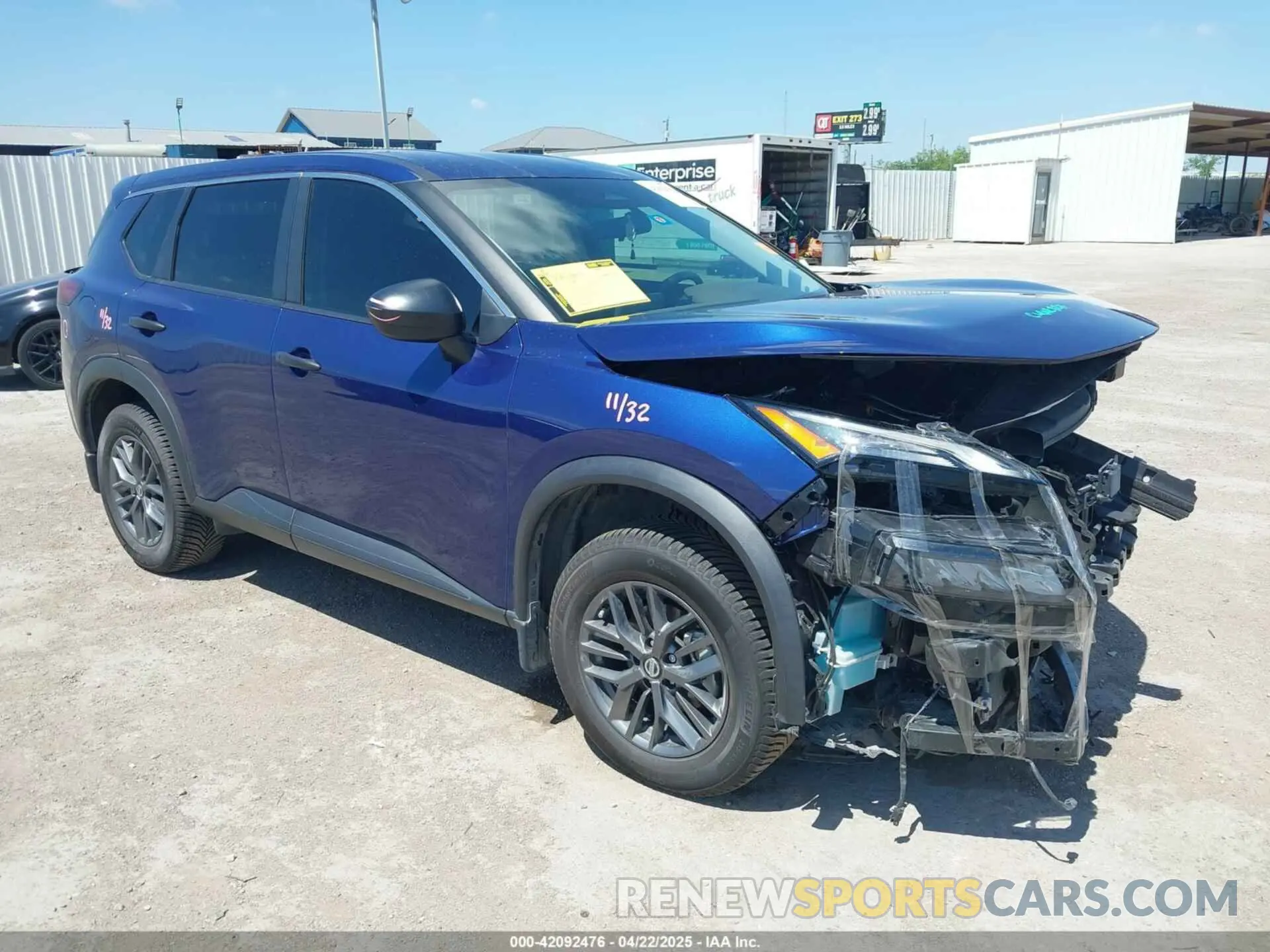1 Photograph of a damaged car 5N1AT3AA9MC683594 NISSAN ROGUE 2021