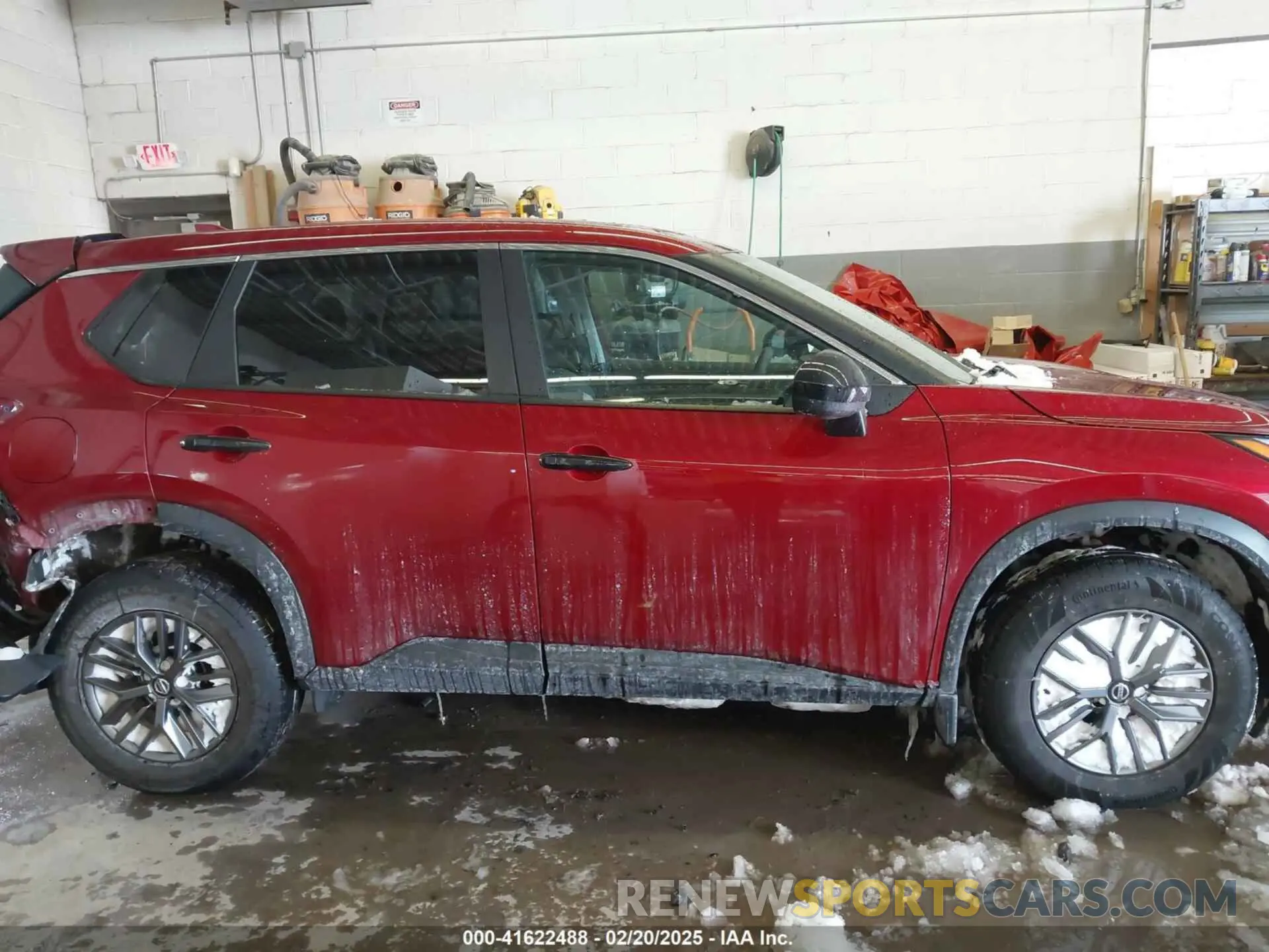 14 Photograph of a damaged car 5N1AT3AB3MC798877 NISSAN ROGUE 2021