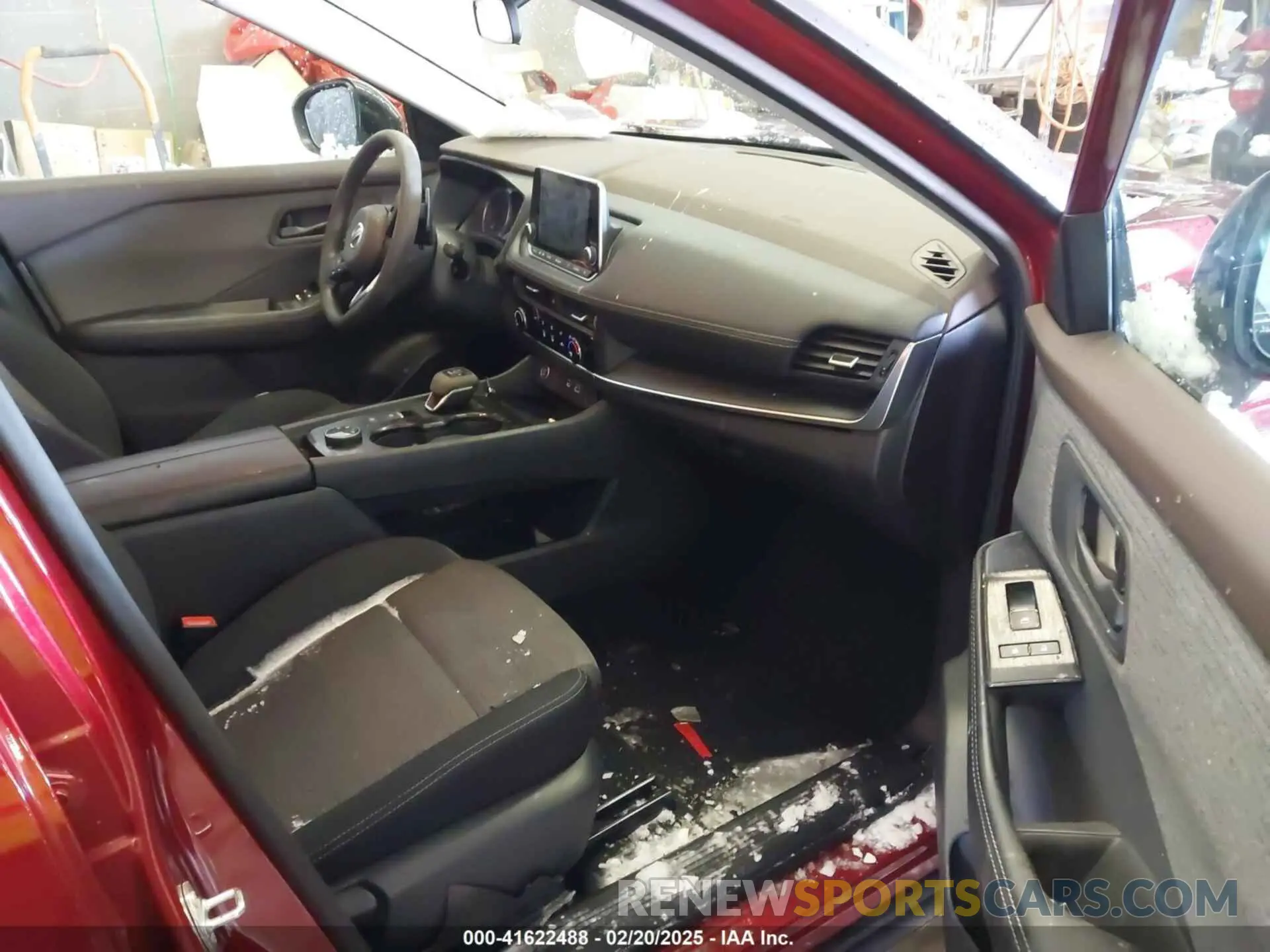 5 Photograph of a damaged car 5N1AT3AB3MC798877 NISSAN ROGUE 2021