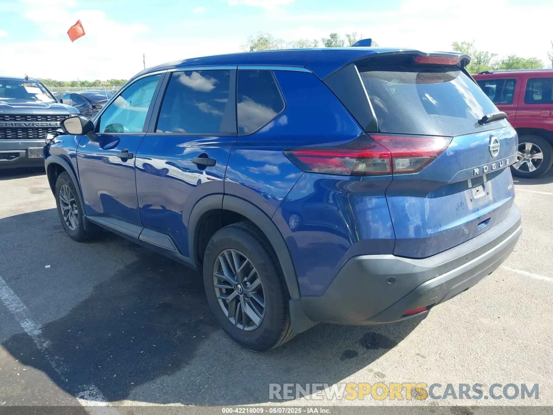 3 Photograph of a damaged car 5N1AT3AB4MC755956 NISSAN ROGUE 2021