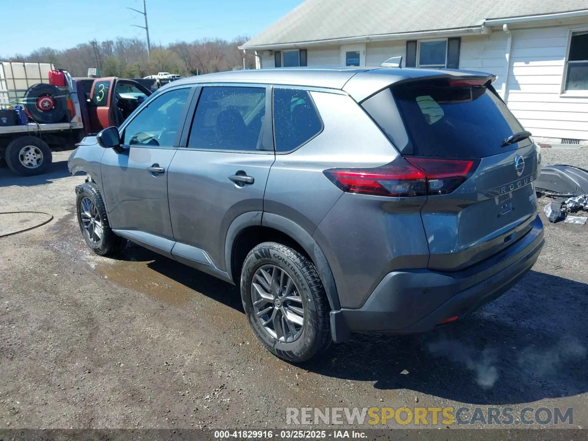3 Photograph of a damaged car 5N1AT3AB6MC696151 NISSAN ROGUE 2021
