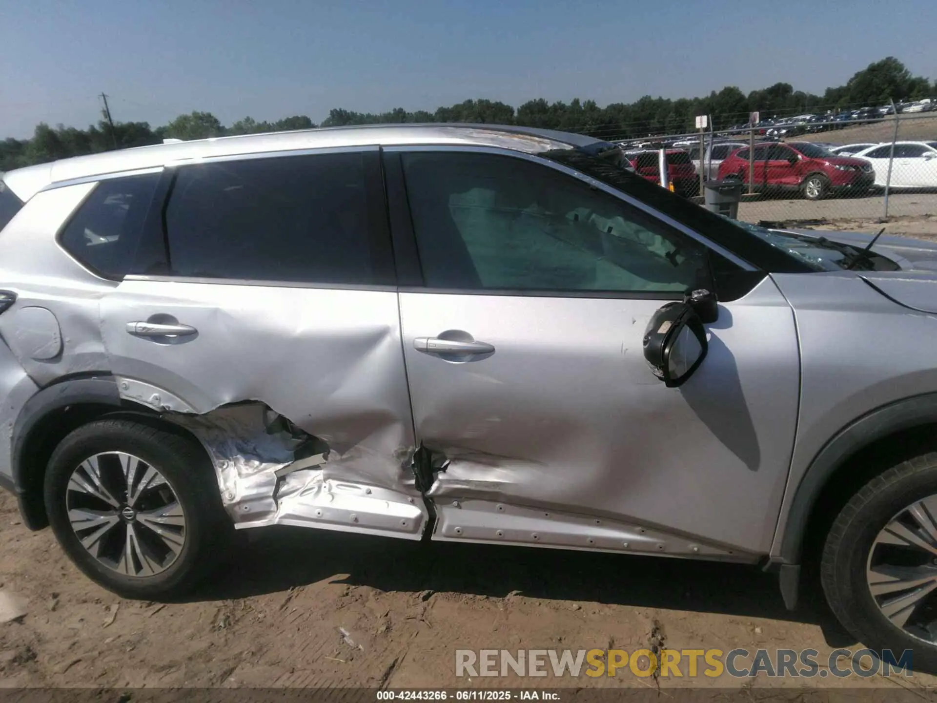 12 Фотография поврежденного автомобиля 5N1AT3BA0MC709062 NISSAN ROGUE 2021