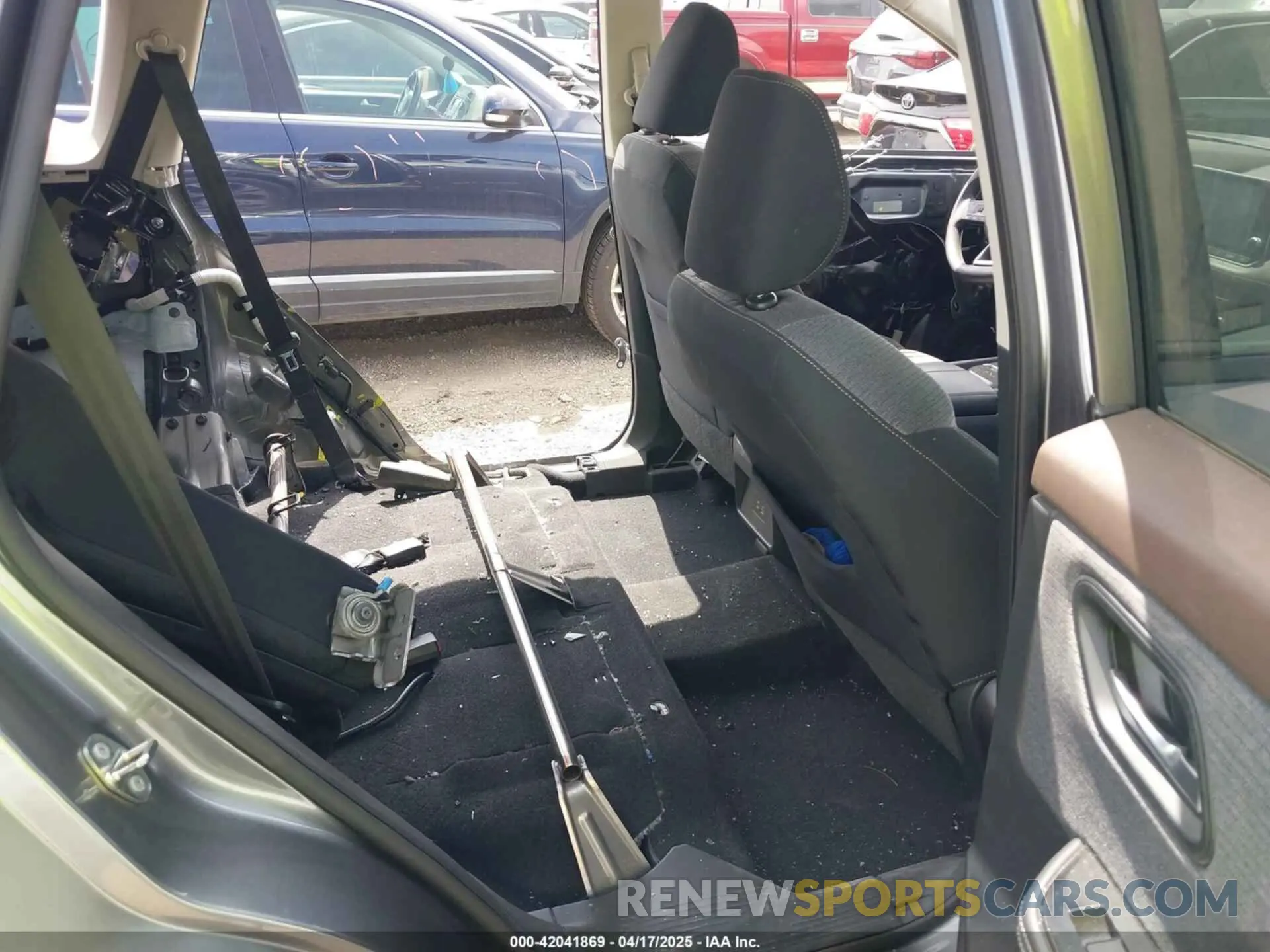8 Фотография поврежденного автомобиля 5N1AT3BA1MC675990 NISSAN ROGUE 2021