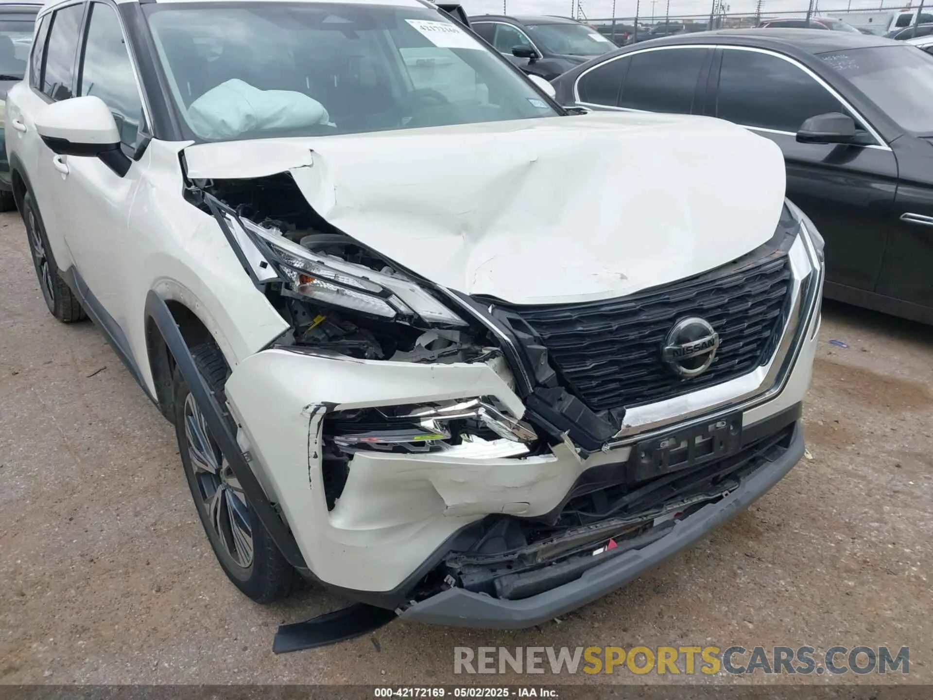 6 Photograph of a damaged car 5N1AT3BA1MC724220 NISSAN ROGUE 2021