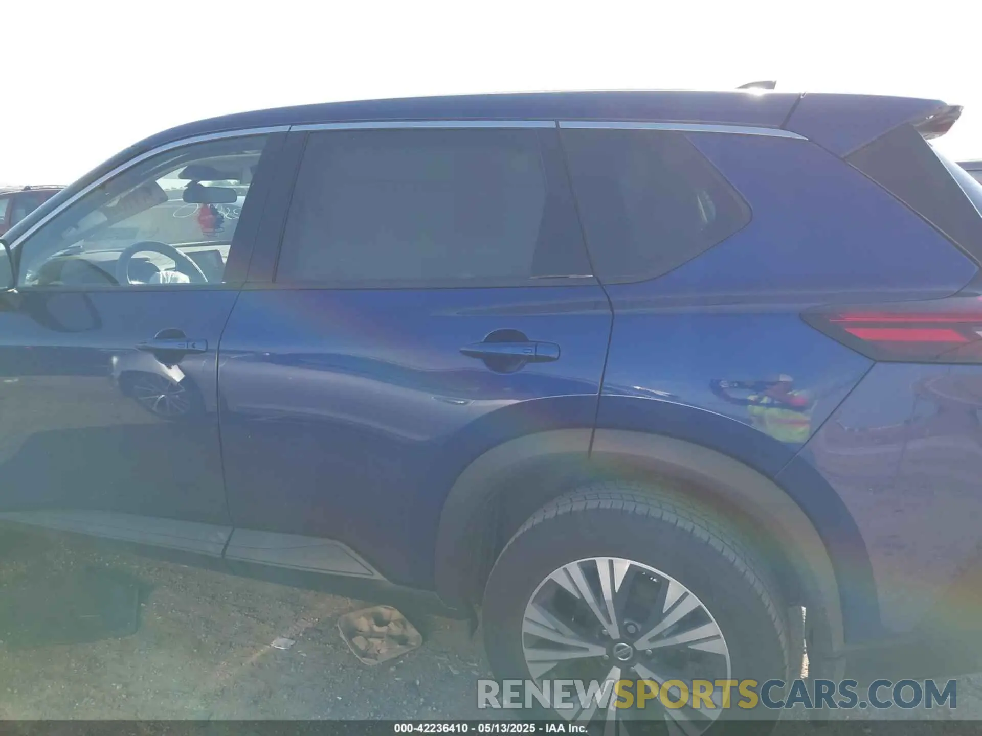 14 Photograph of a damaged car 5N1AT3BA1MC796874 NISSAN ROGUE 2021