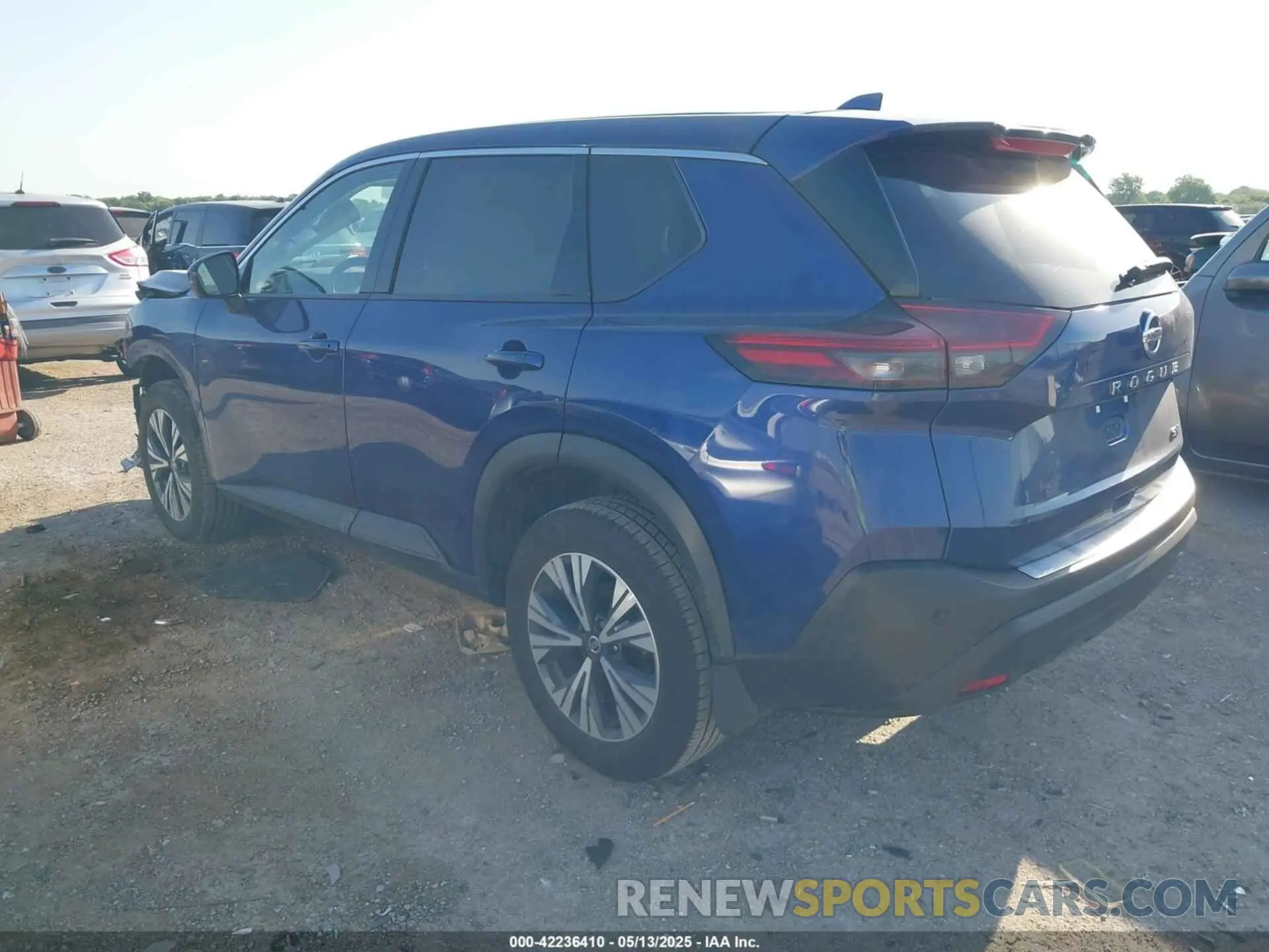 3 Photograph of a damaged car 5N1AT3BA1MC796874 NISSAN ROGUE 2021