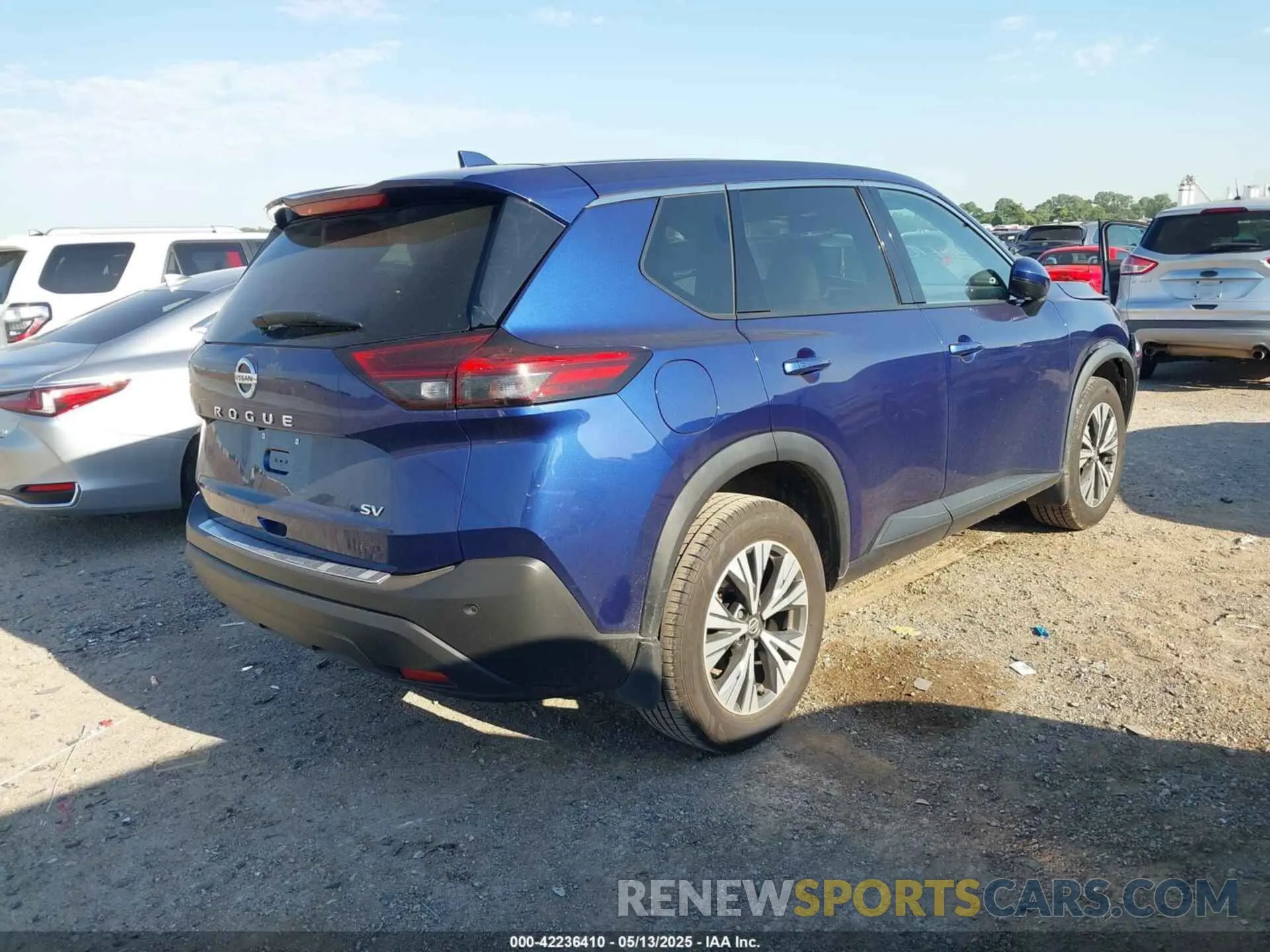 4 Photograph of a damaged car 5N1AT3BA1MC796874 NISSAN ROGUE 2021